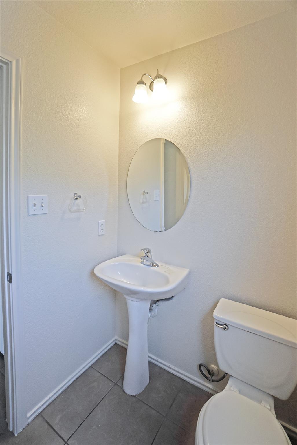 714 Lavaca Loop, Elgin, TX 78621