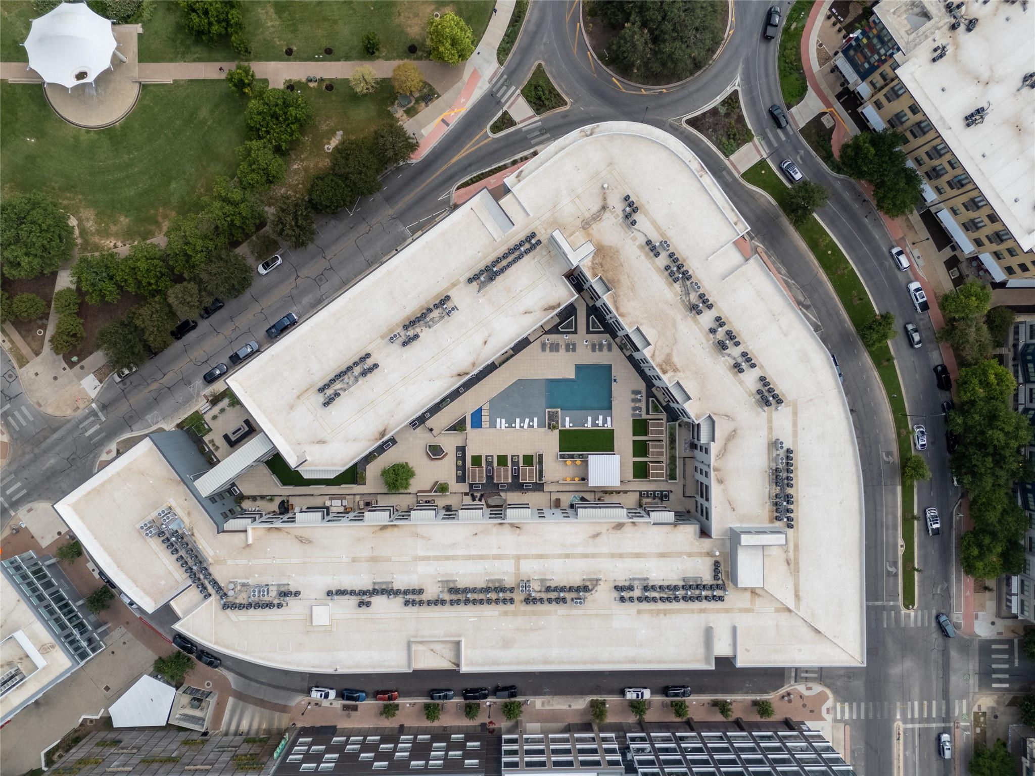 1701 Simond Ave # 302, Austin, TX 78723