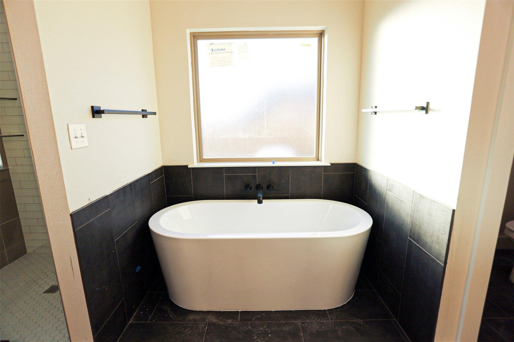 1820 Dorian Dr, Salado, TX 76571