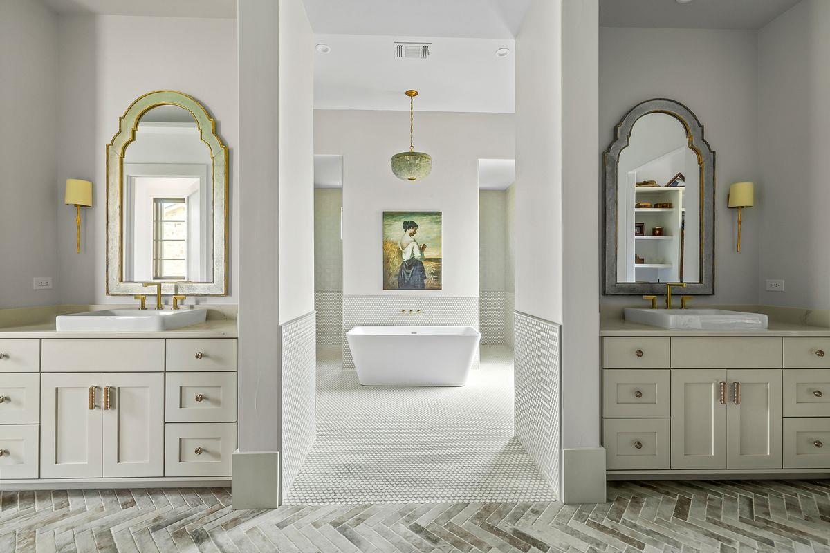 371 Achtzehn Rd, Fredericksburg, TX 78624