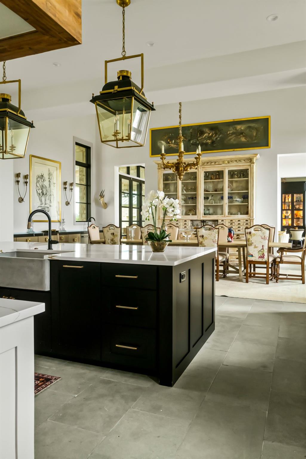 371 Achtzehn Rd, Fredericksburg, TX 78624