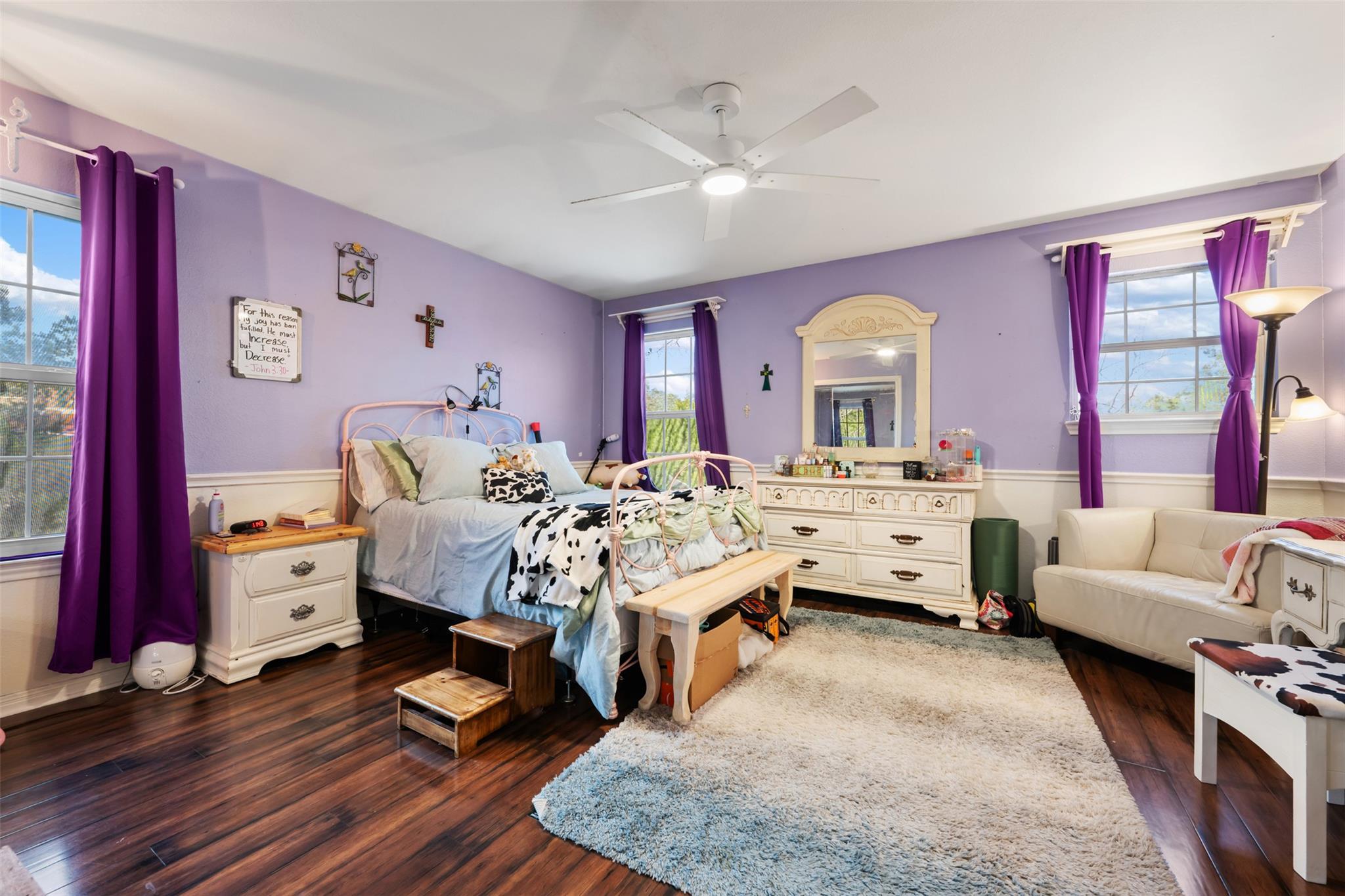 5015 Little Valley Rd, Leander, TX 78641