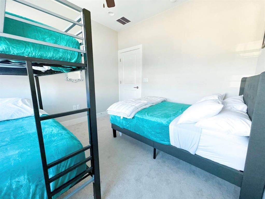 807 E 16th St # B, Austin, TX 78702