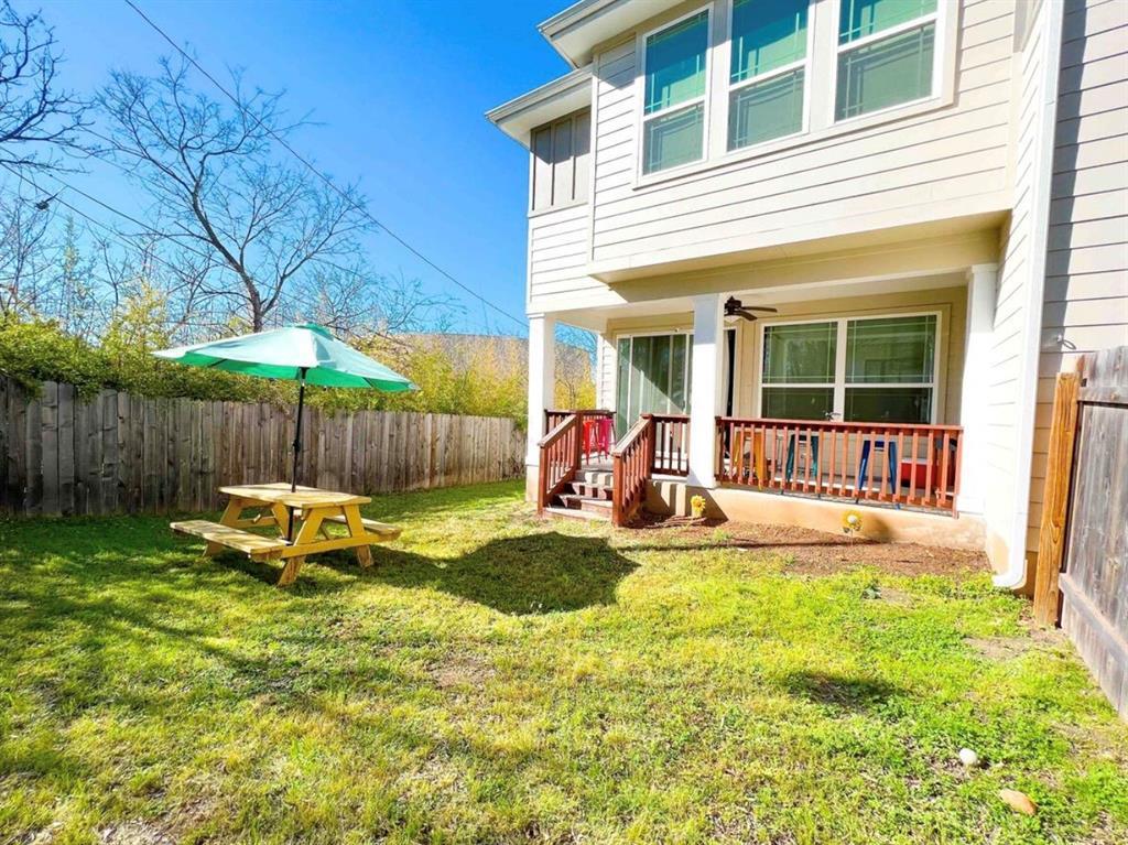 807 E 16th St # B, Austin, TX 78702