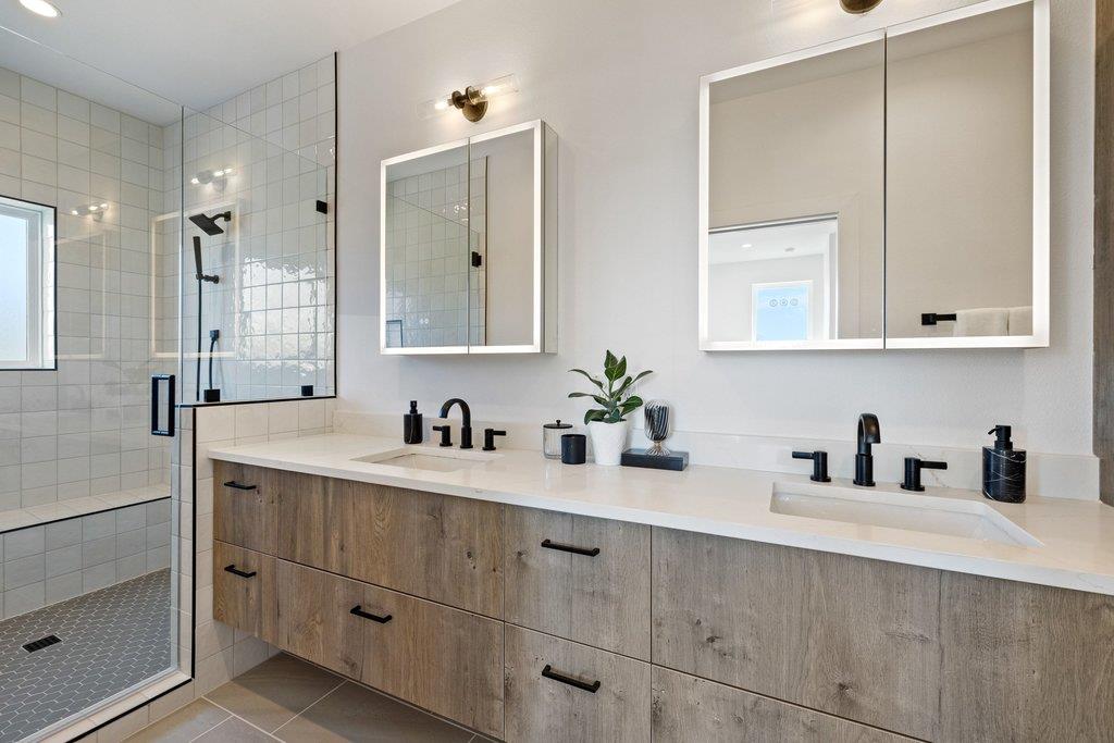 4601 Hank Ave # 3, Austin, TX 78745