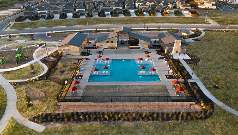 108 Makinaw Rd, Hutto, TX 78634