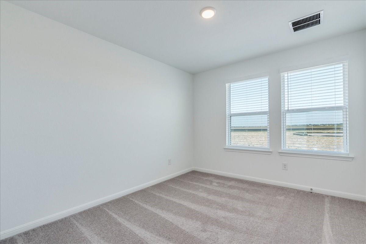 108 Makinaw Rd, Hutto, TX 78634