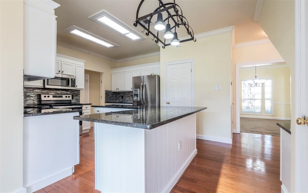 2814 Bluejay Dr, Cedar Park, TX 78613