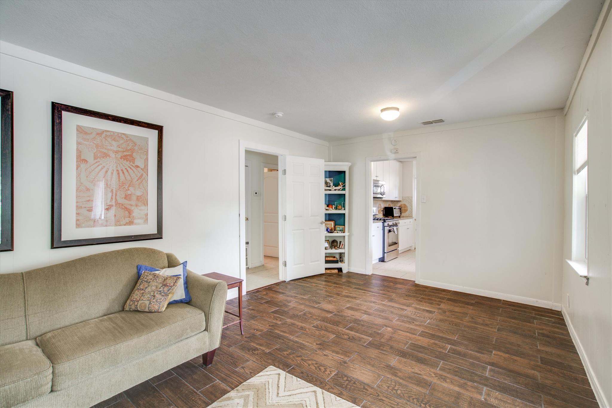 4615 Ribbecke Ave, Austin, TX 78721