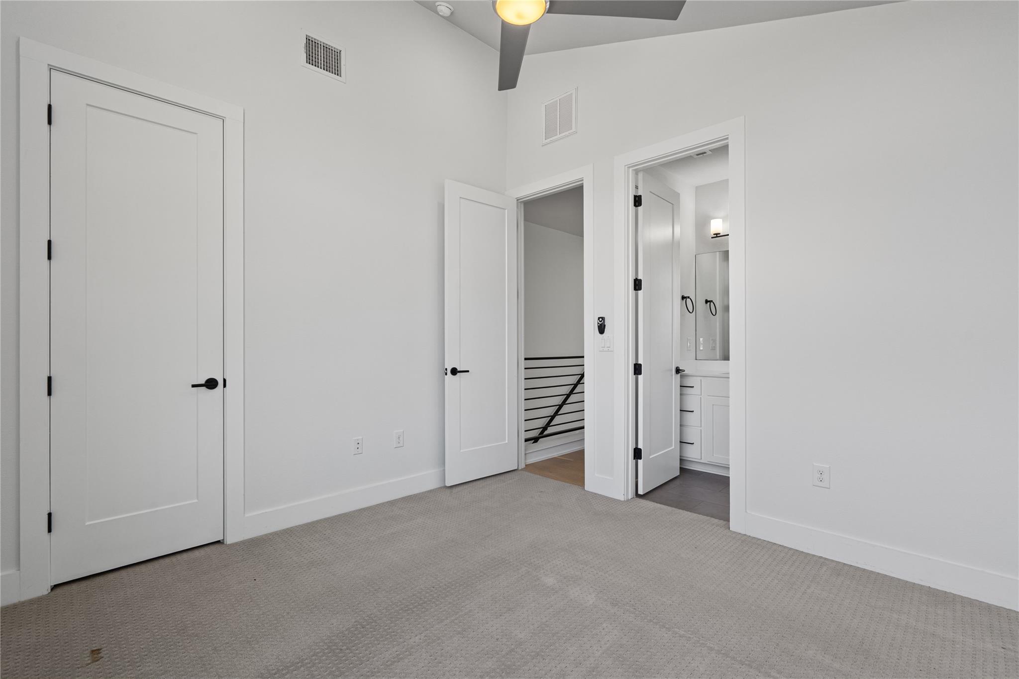 409 Delmar Ave # 1, Austin, TX 78752