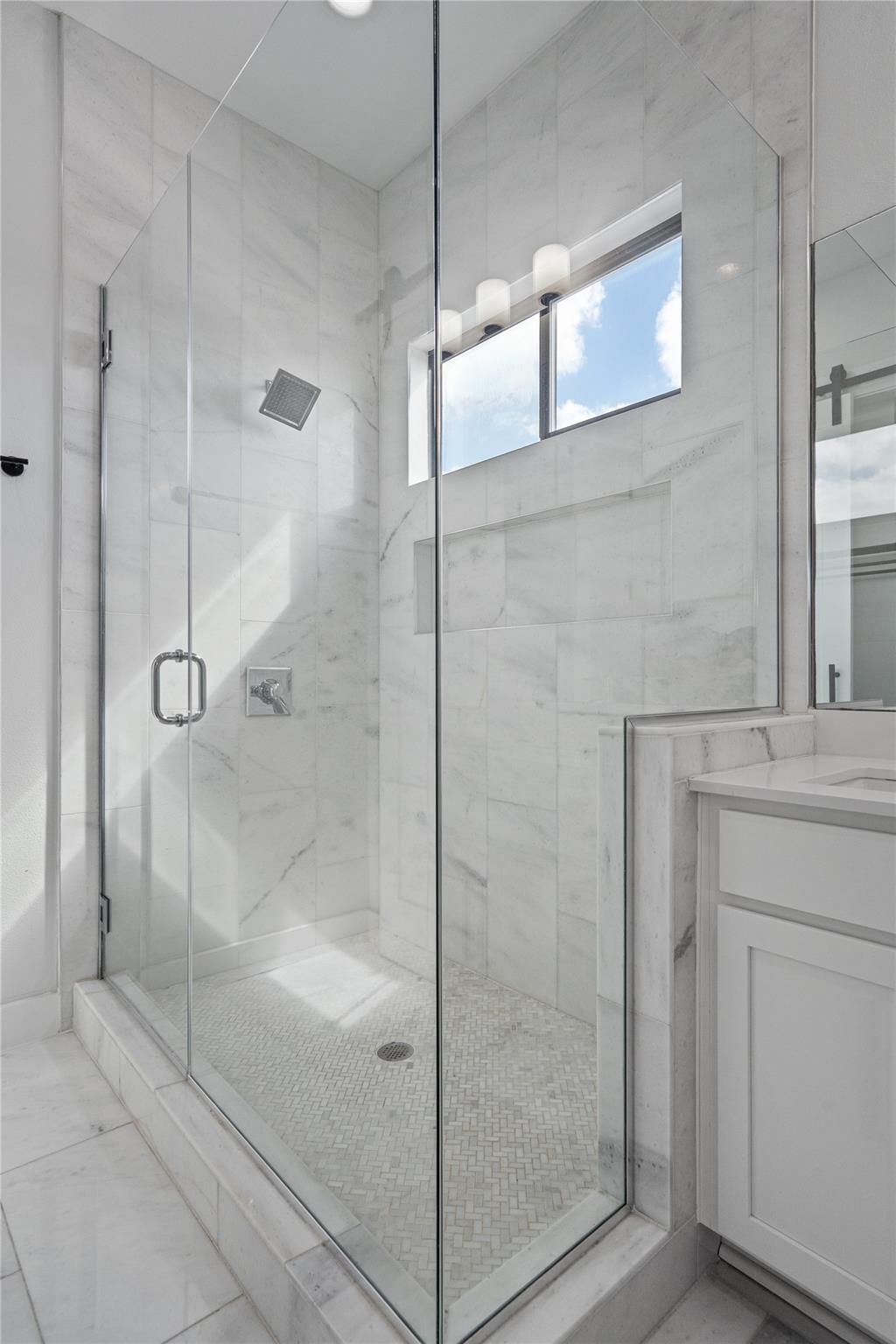 409 Delmar Ave # 1, Austin, TX 78752