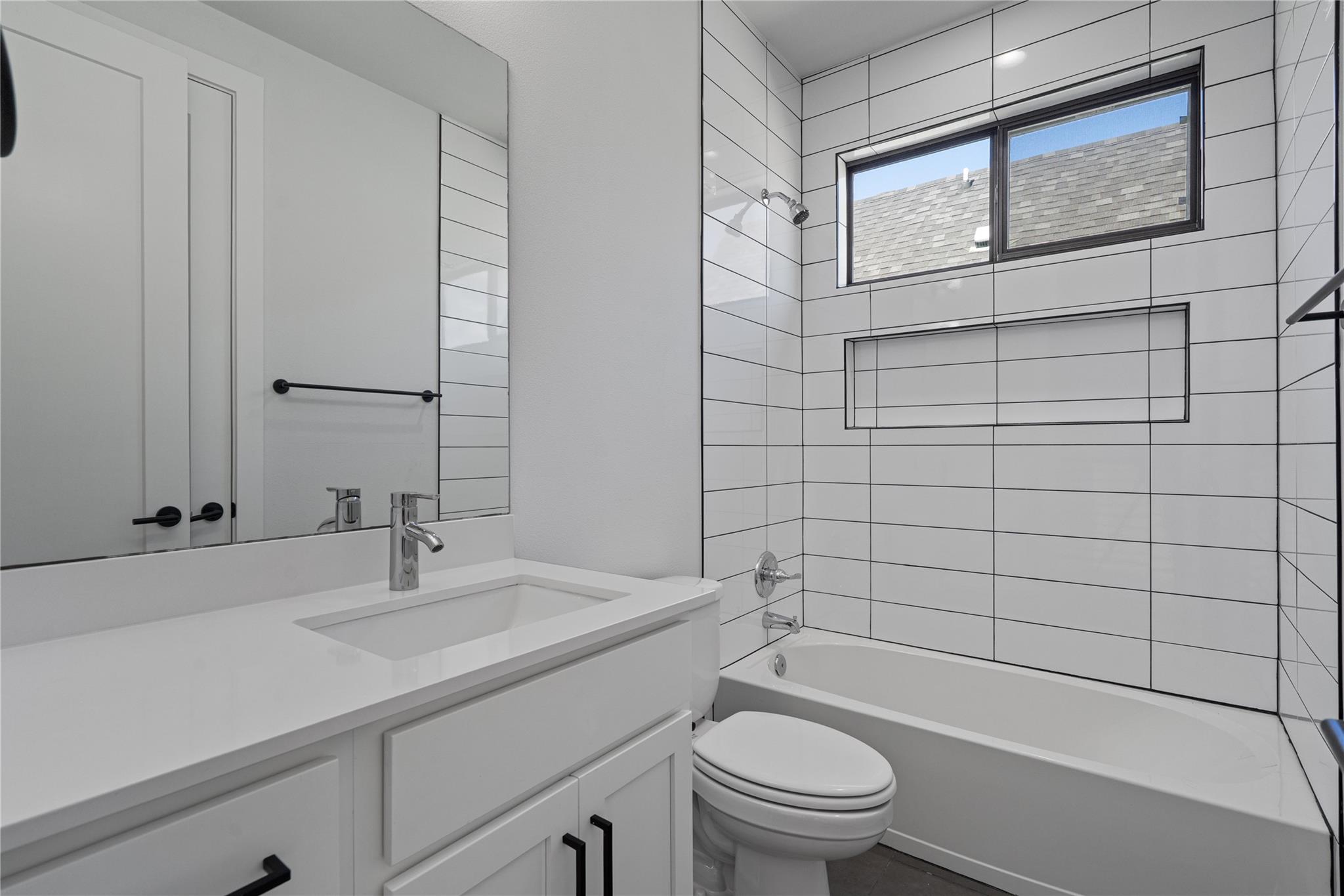 409 Delmar Ave # 1, Austin, TX 78752