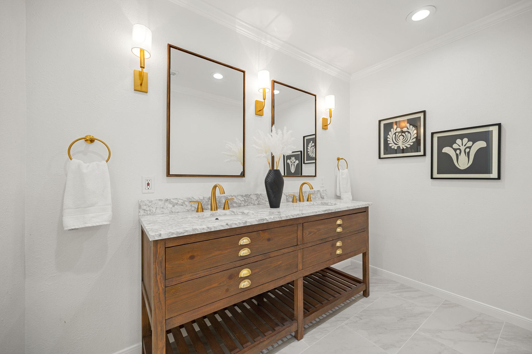 4602 Red Stone Ct, Austin, TX 78735