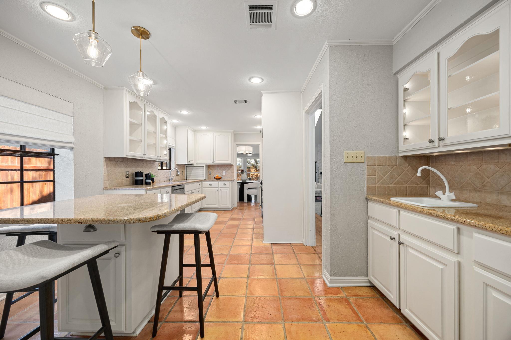 4602 Red Stone Ct, Austin, TX 78735