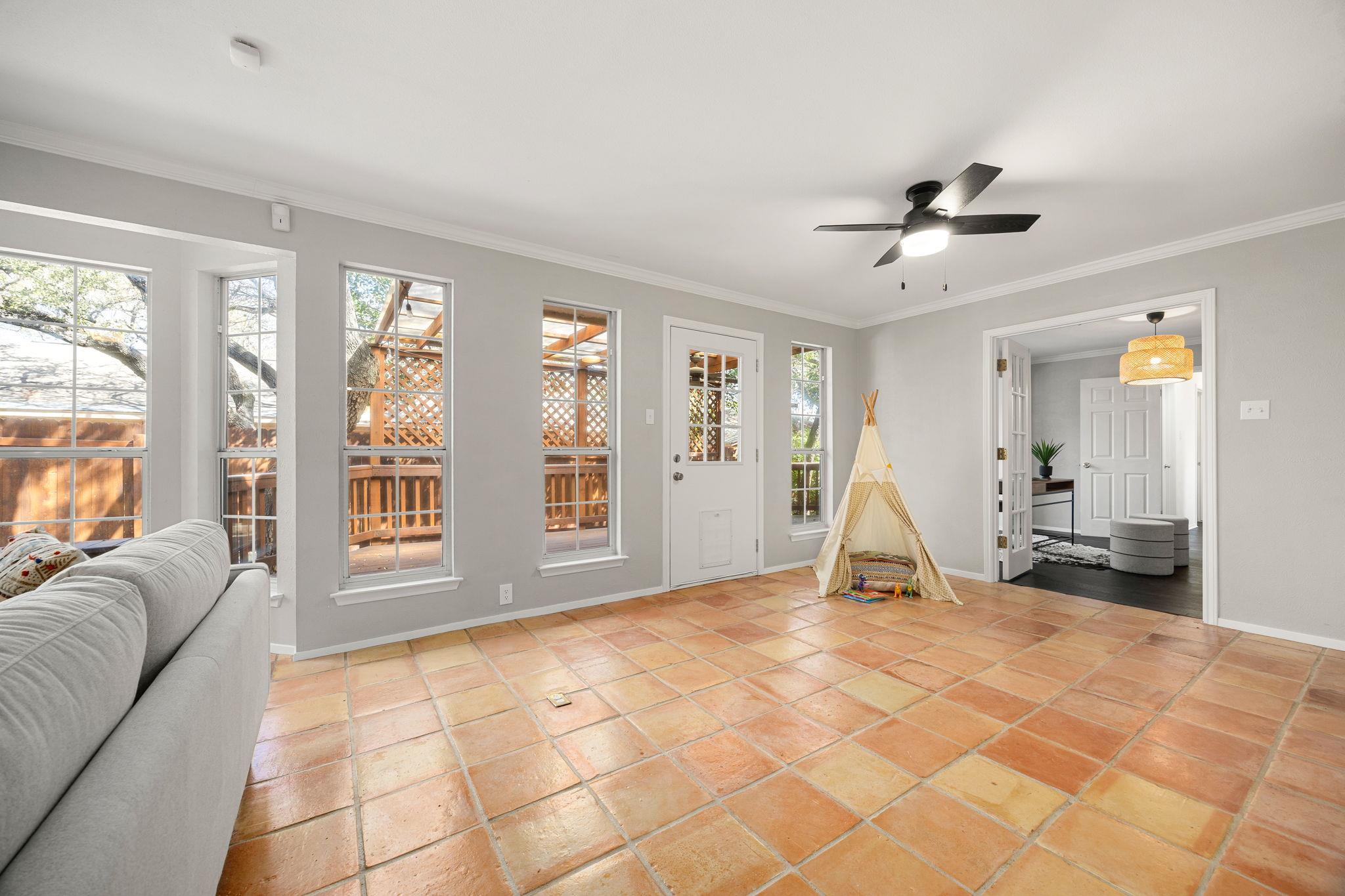 4602 Red Stone Ct, Austin, TX 78735