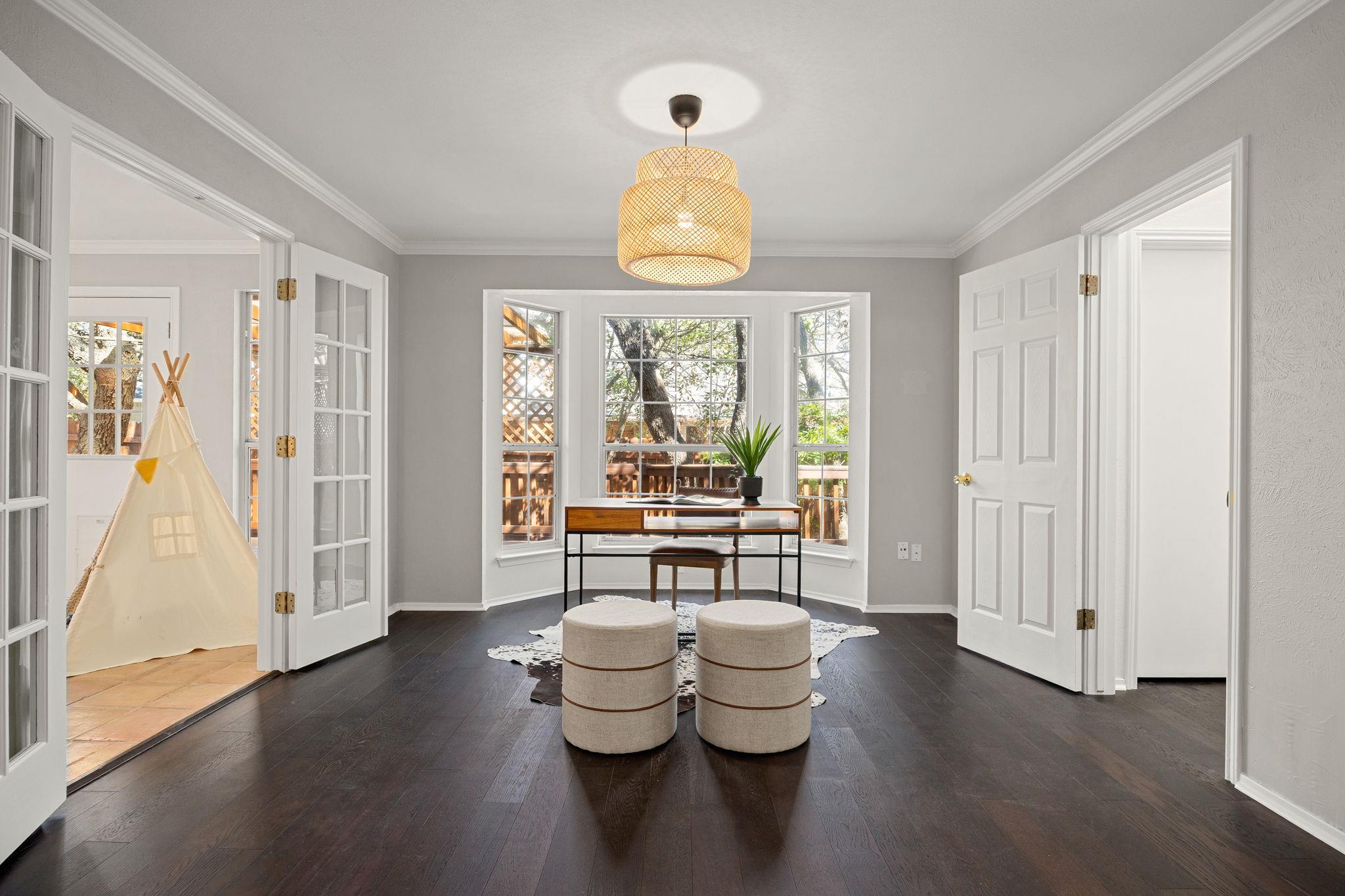 4602 Red Stone Ct, Austin, TX 78735