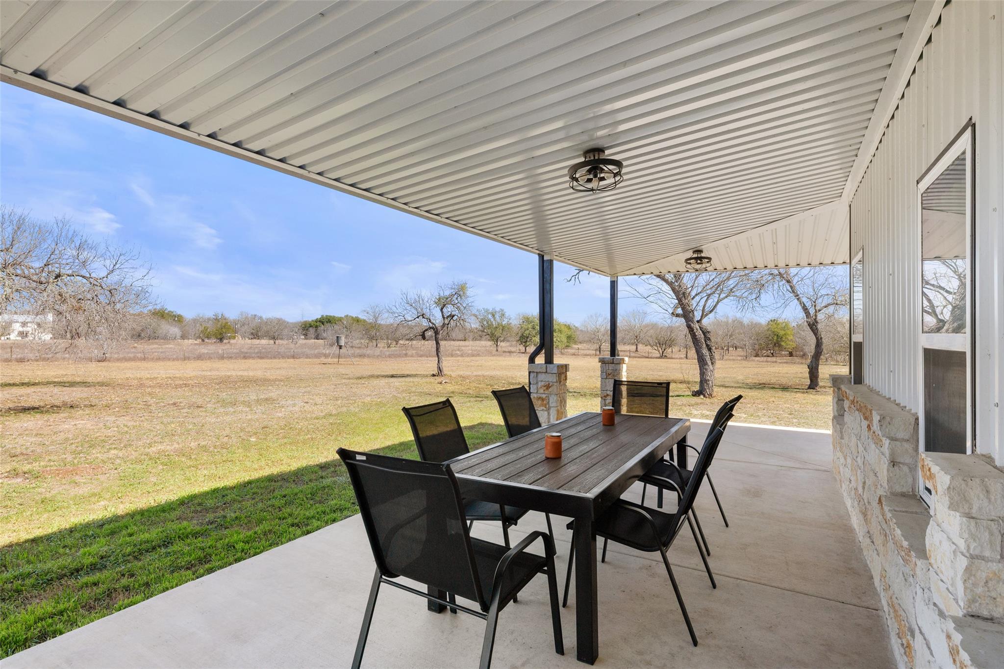 664 Martindale Falls Rd, Martindale, TX 78655