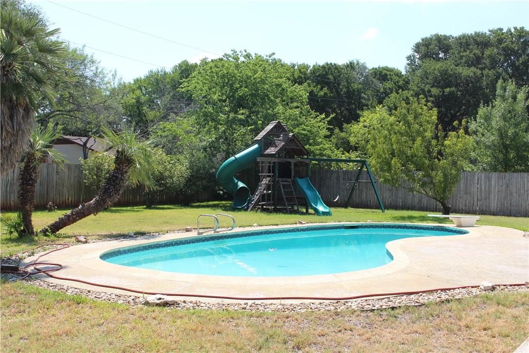 200 N Kings Canyon Dr, Cedar Park, TX 78613