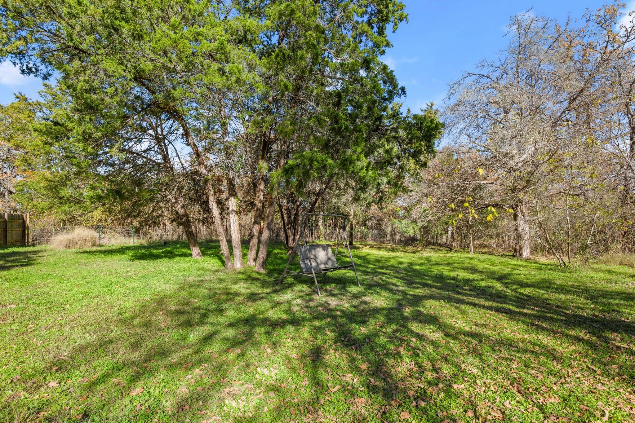 200 Blanket Flower Dr, Bastrop, TX 78602
