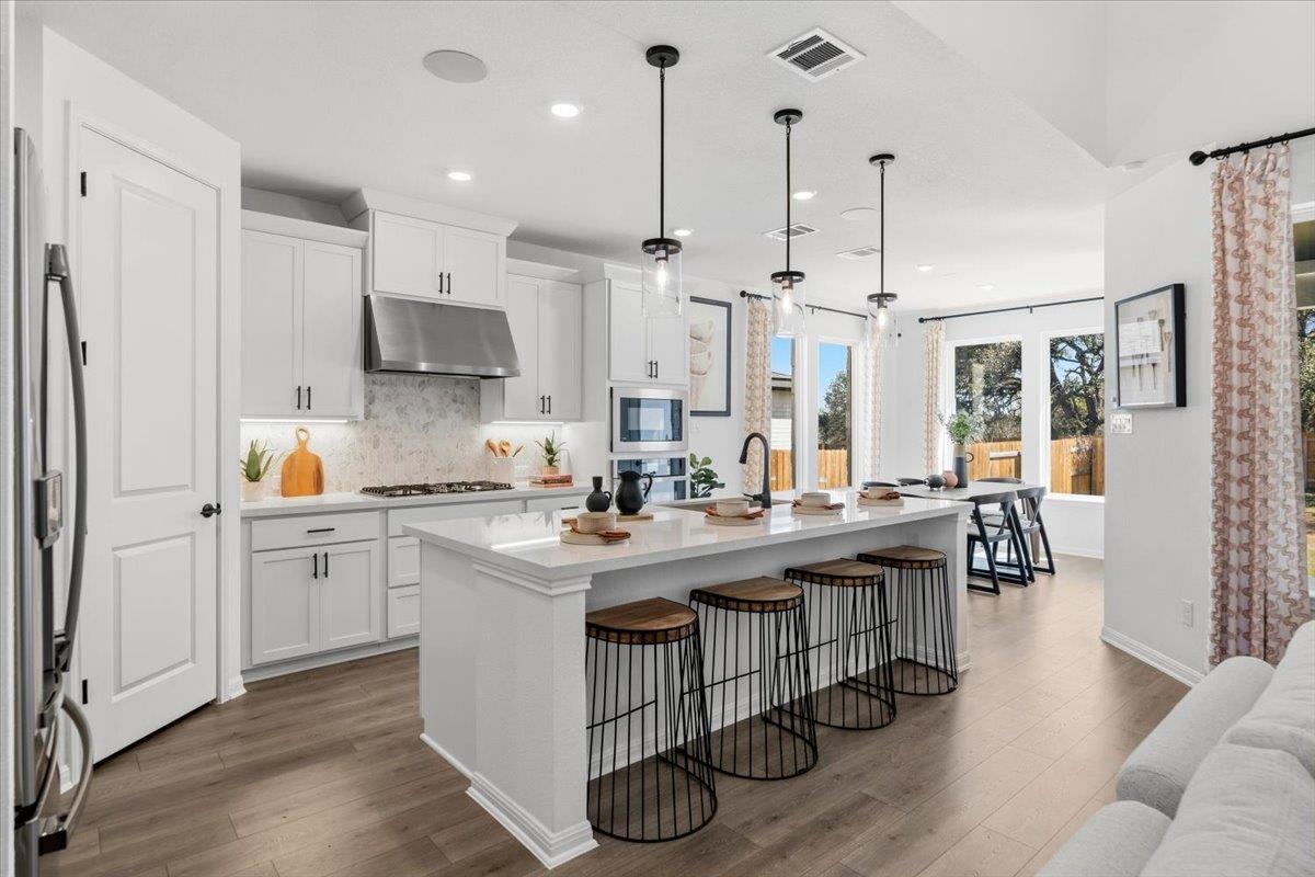 212 Barton Oak Trl, Georgetown, TX 78628