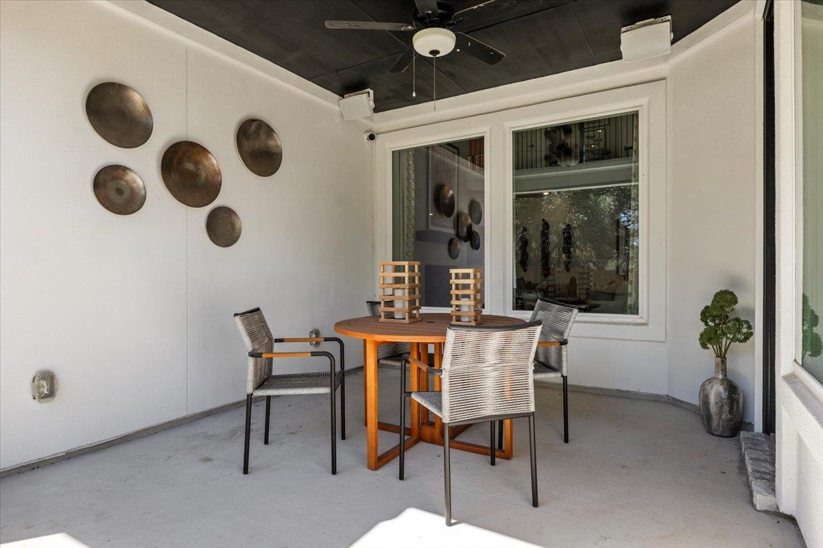 212 Barton Oak Trl, Georgetown, TX 78628