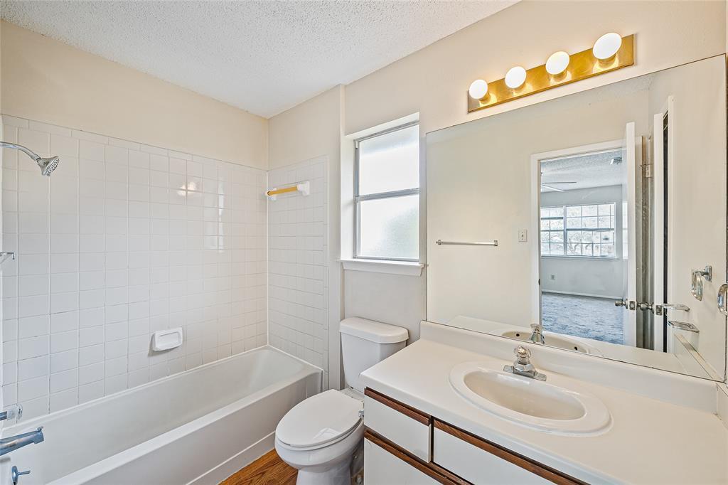 1015 E Yager Ln # 84, Austin, TX 78753