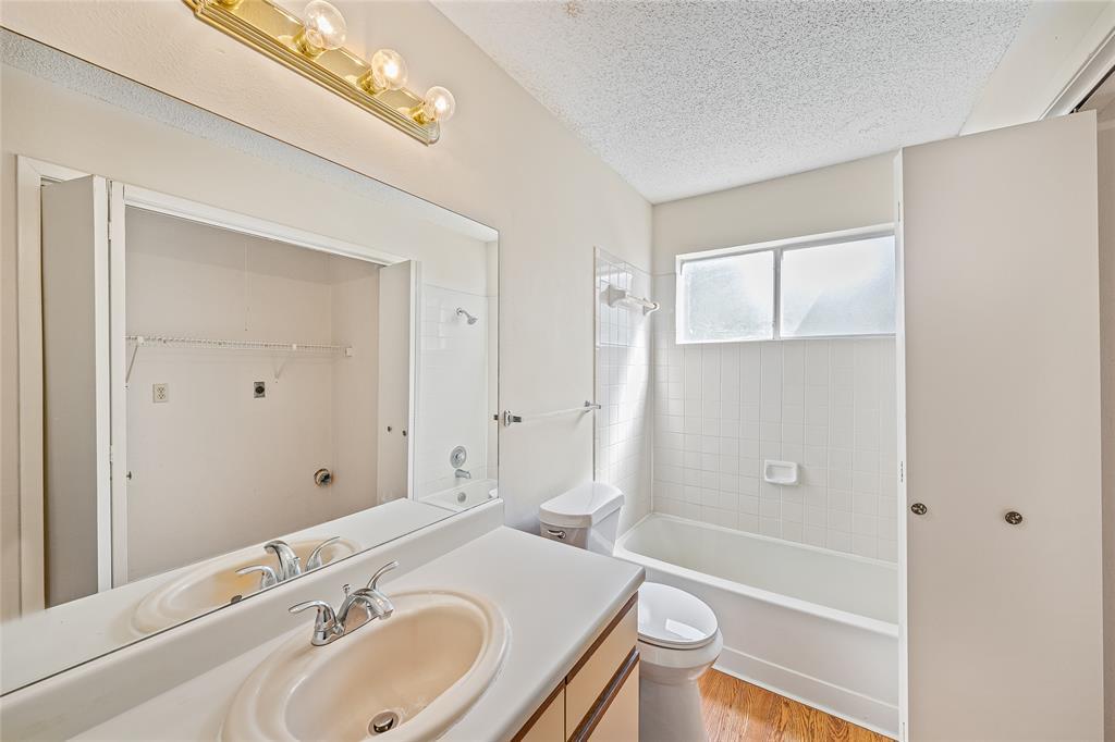 1015 E Yager Ln # 84, Austin, TX 78753