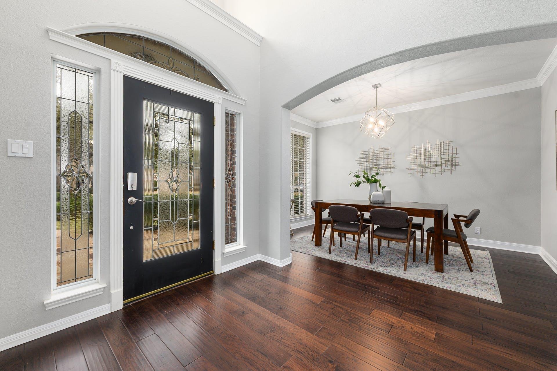 5823 Van Winkle Ln, Austin, TX 78739