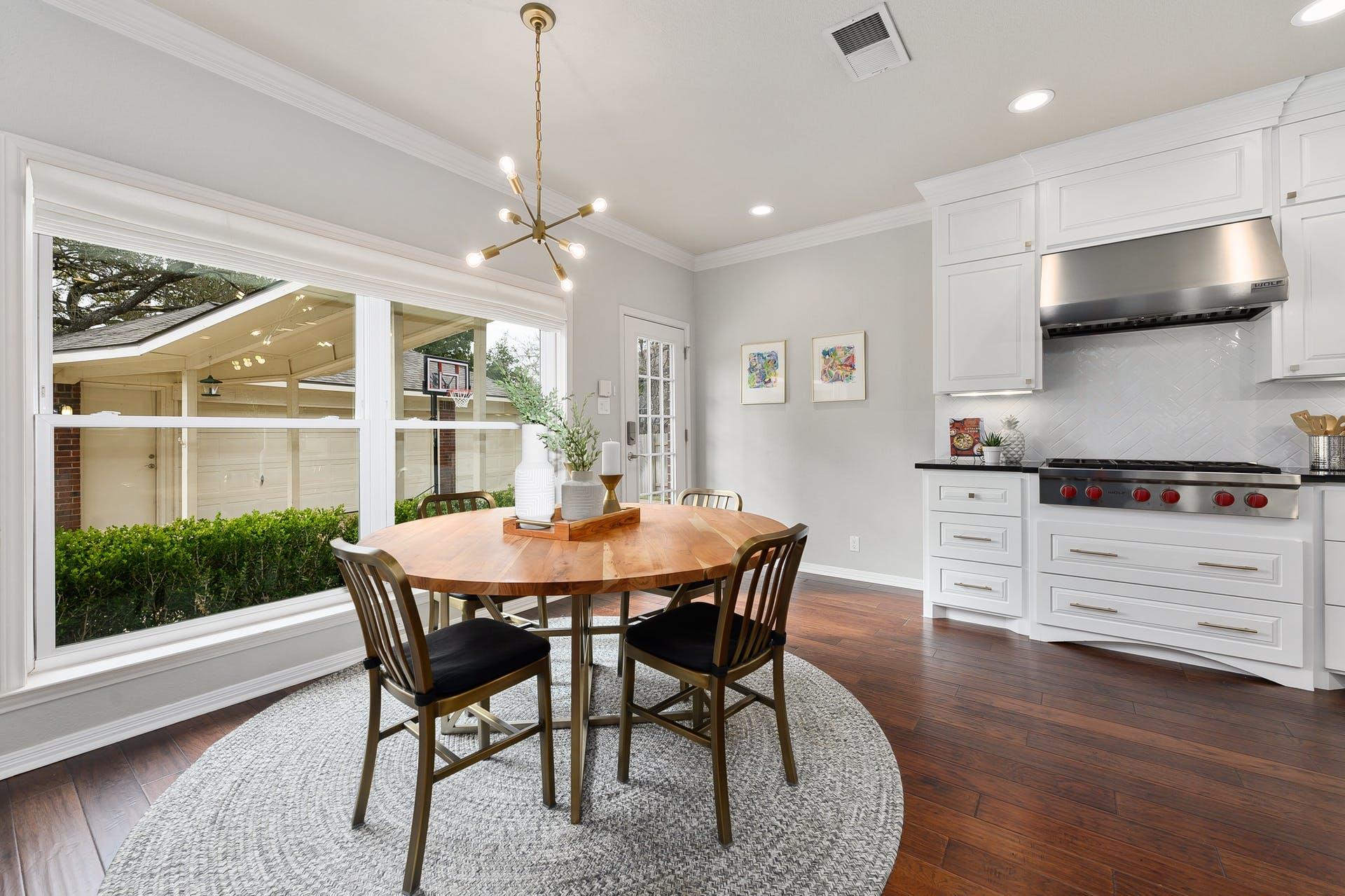 5823 Van Winkle Ln, Austin, TX 78739