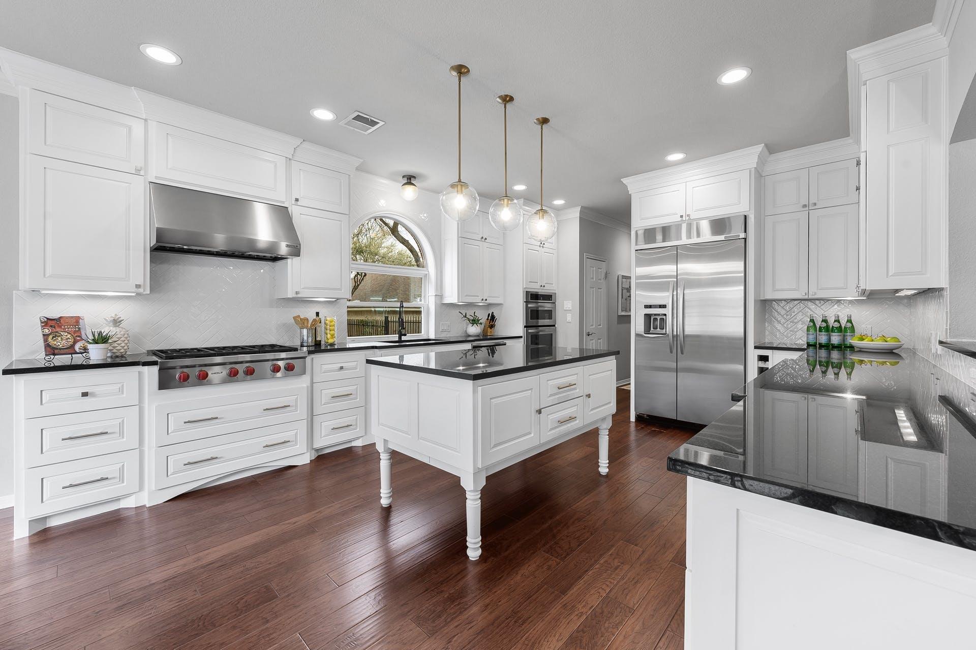 5823 Van Winkle Ln, Austin, TX 78739