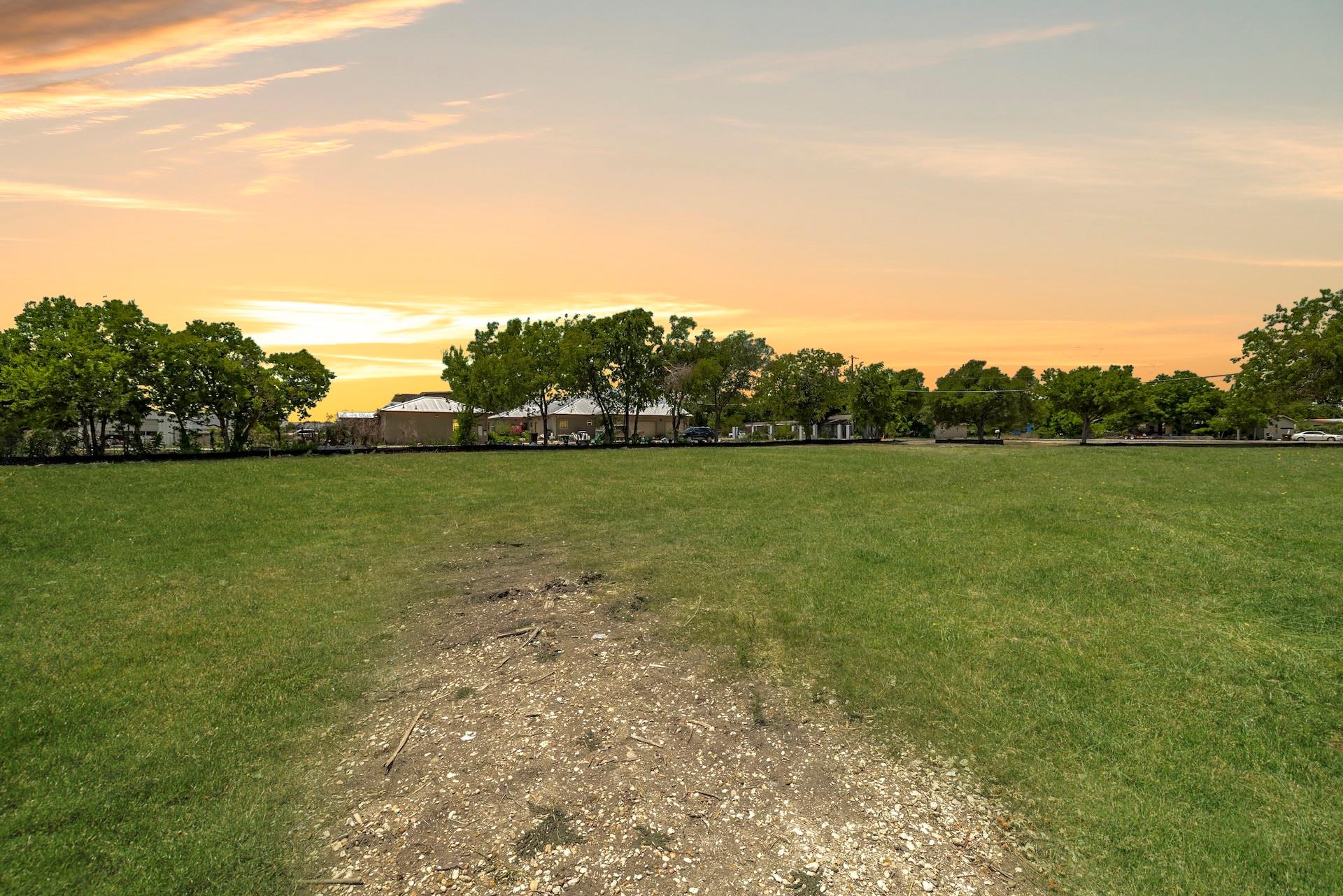 16409 Summit Dr, Austin, TX 78728