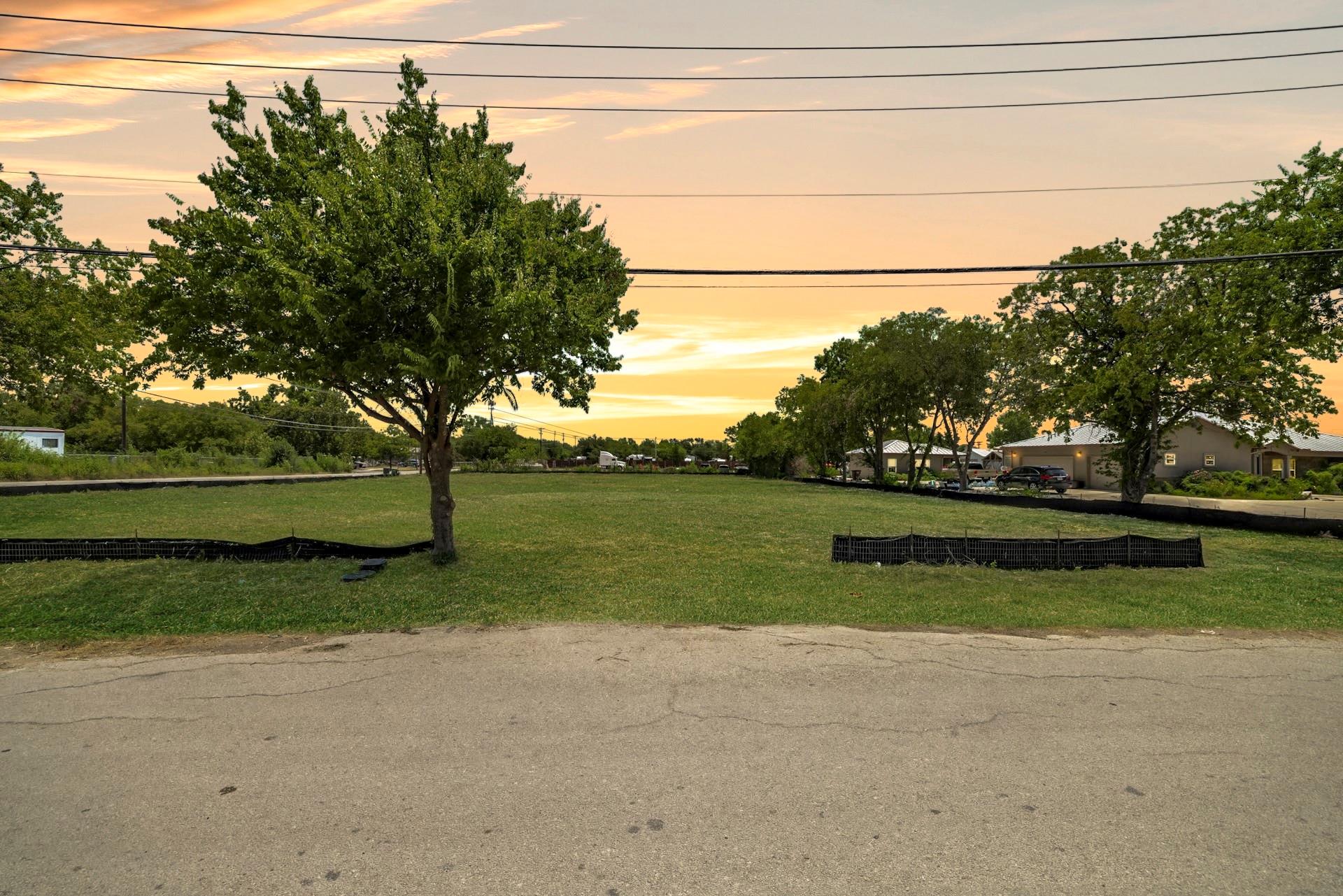 16409 Summit Dr, Austin, TX 78728