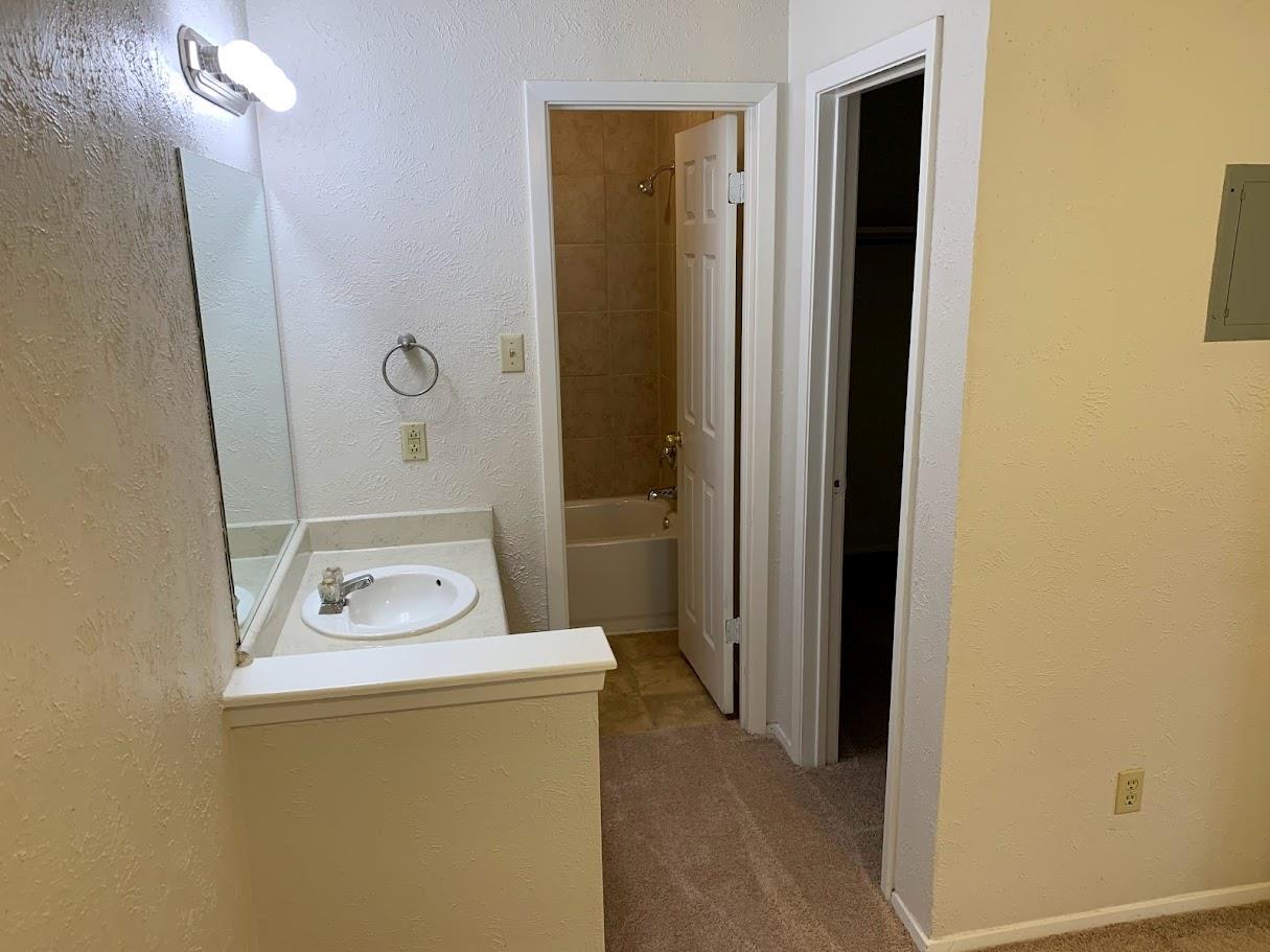 7802 Brodie Ln, Austin, TX 78745