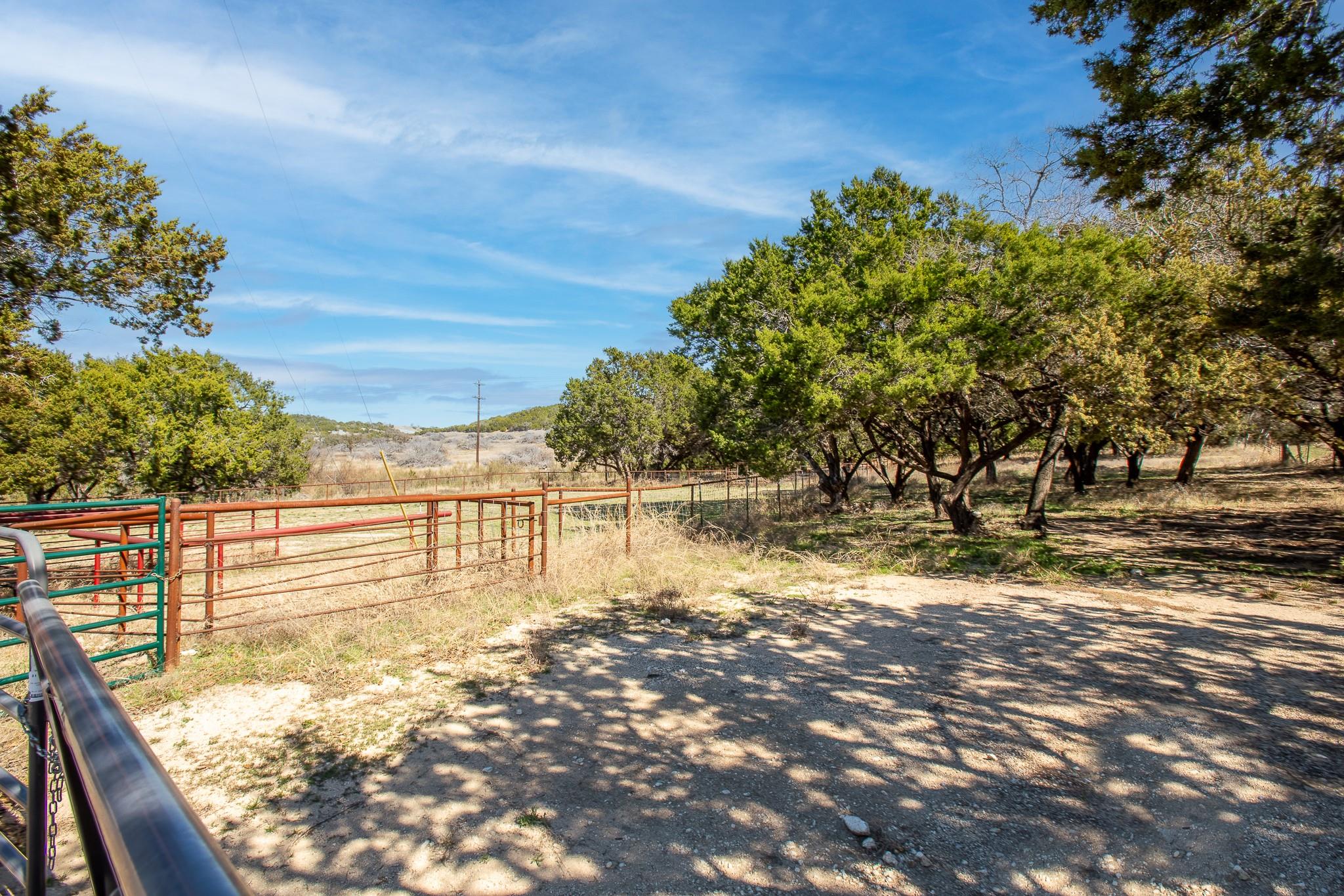 494 County Road 4813 Rd, Copperas Cove, TX 76522