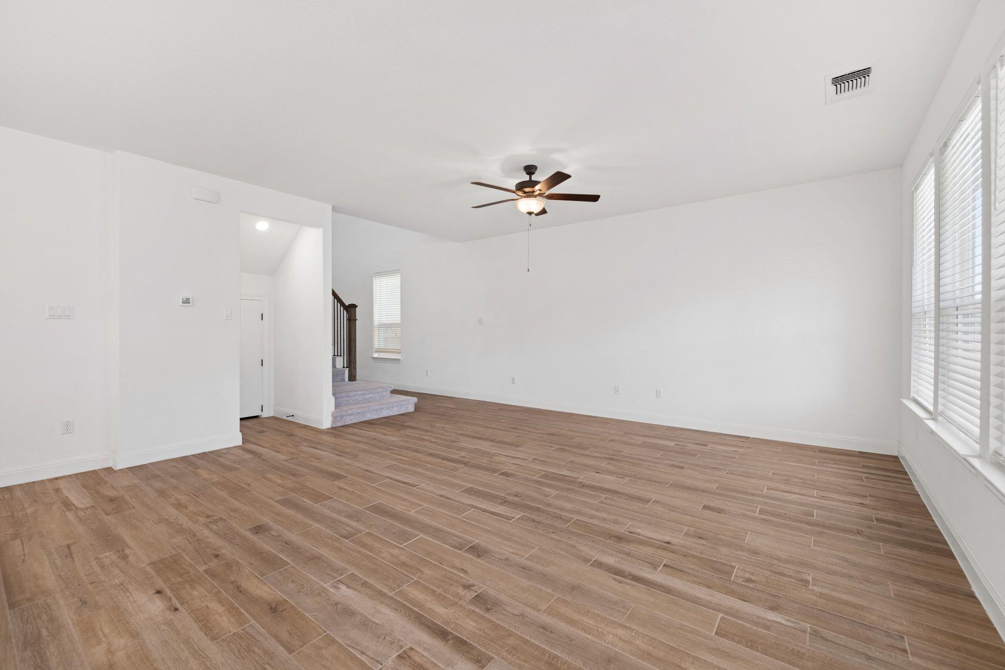 240 Harbors Ln, Leander, TX 78641