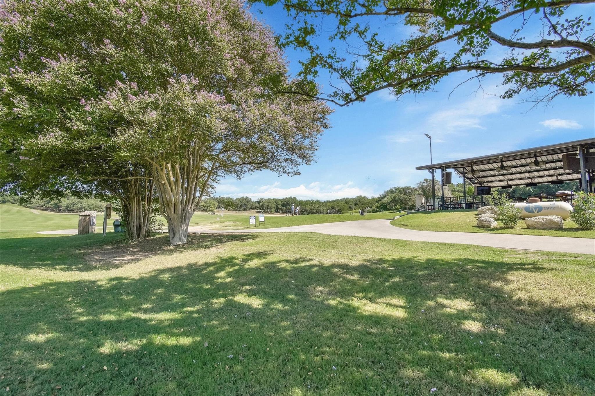 18902 Nicklaus Dr, Point Venture, TX 78645