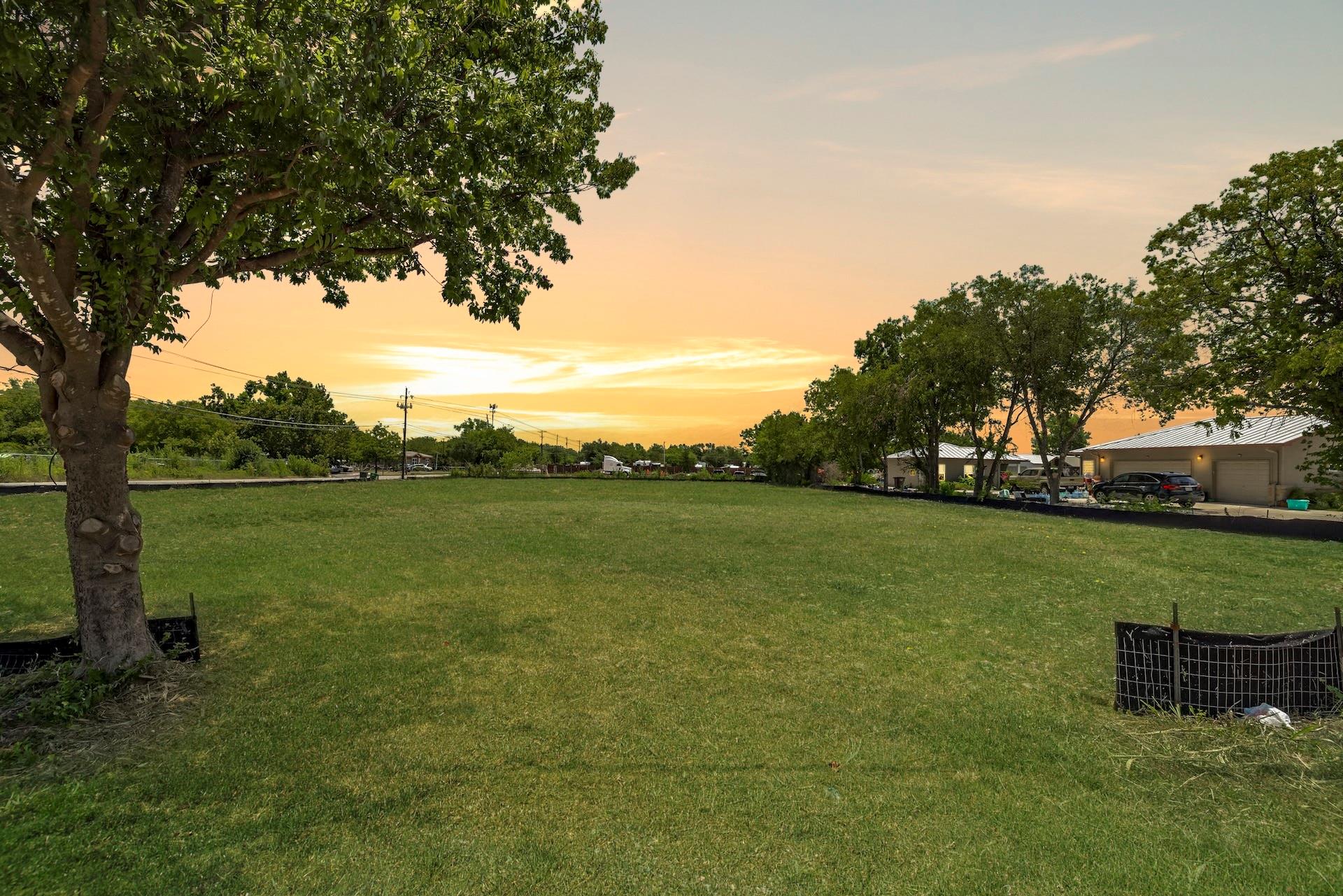 16409 Summit Dr, Austin, TX 78728