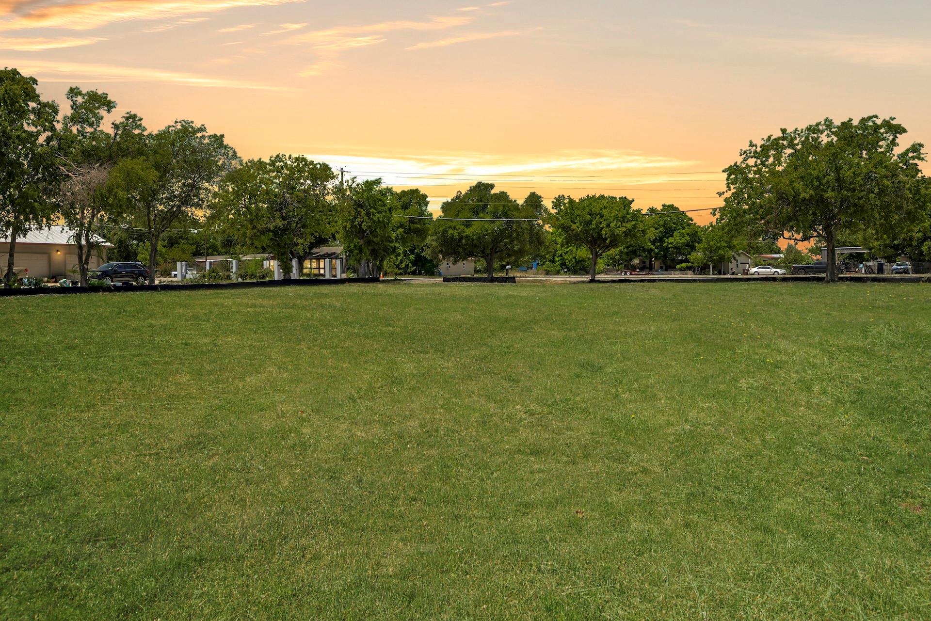 16409 Summit Dr, Austin, TX 78728