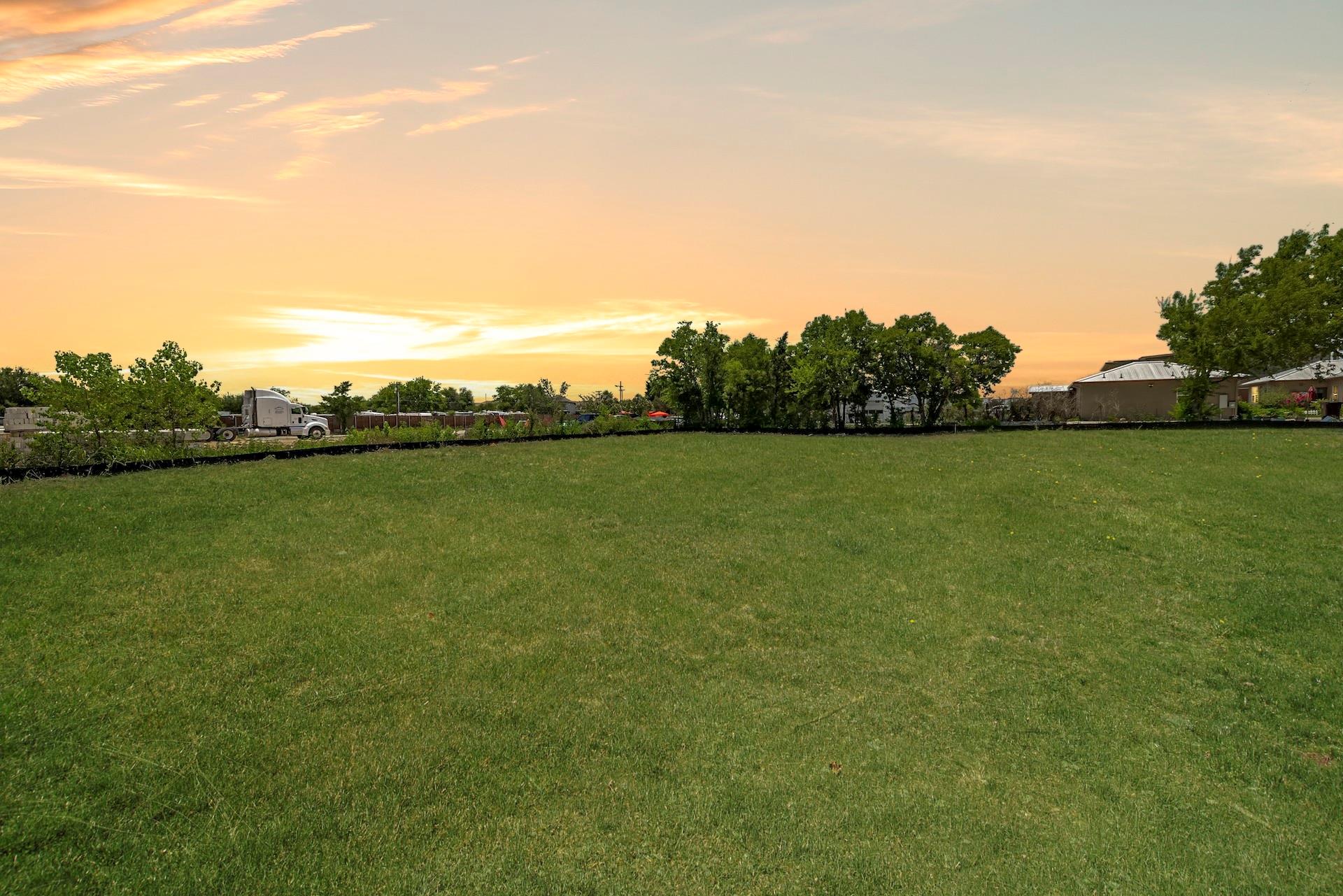 16409 Summit Dr, Austin, TX 78728