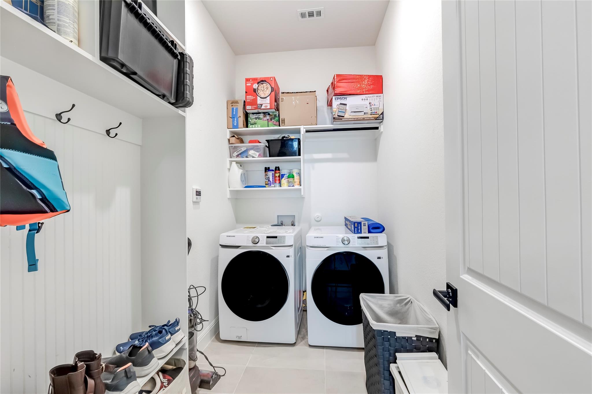 2824 Stone Branch Dr, Leander, TX 78641