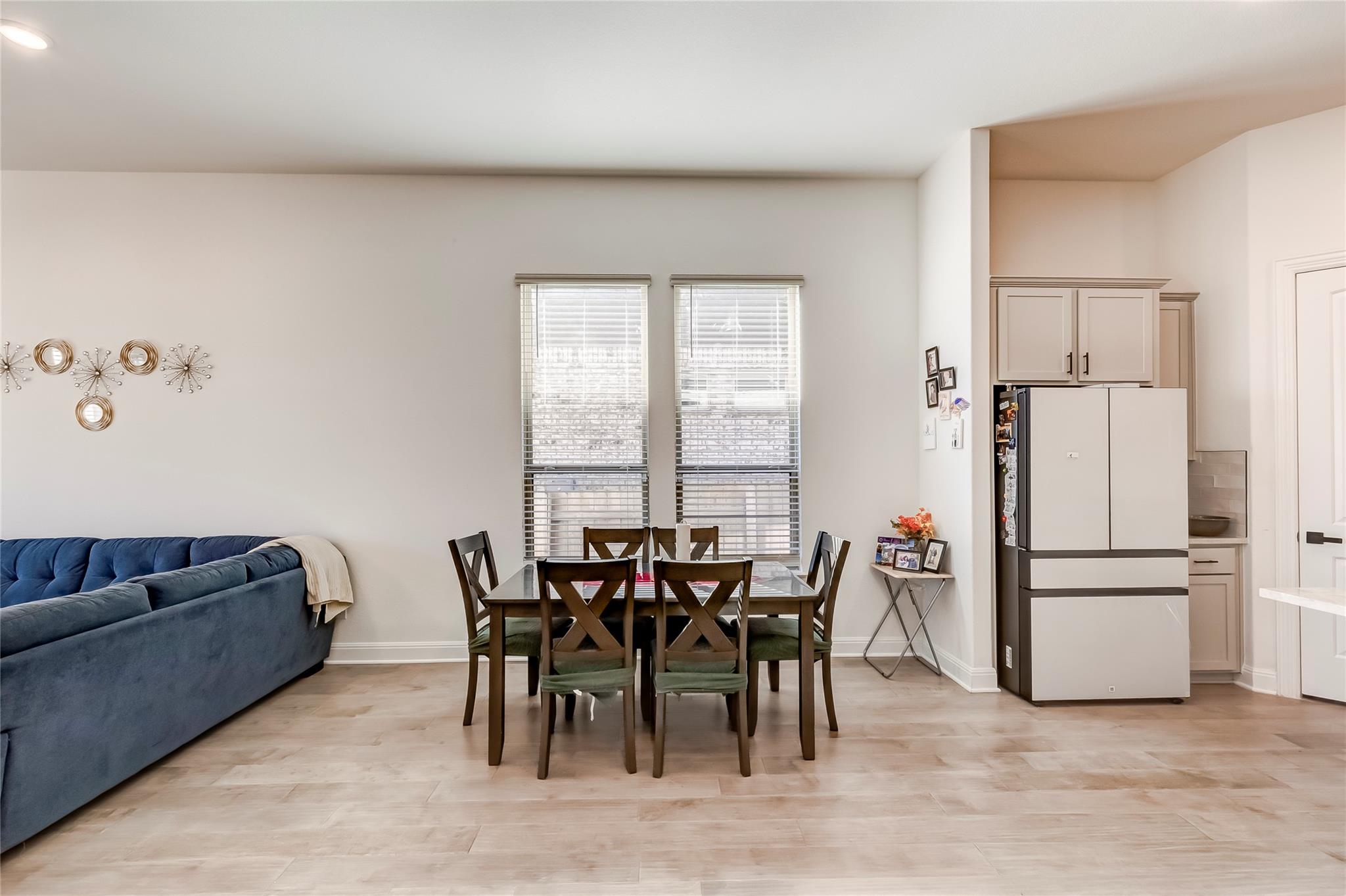 2824 Stone Branch Dr, Leander, TX 78641