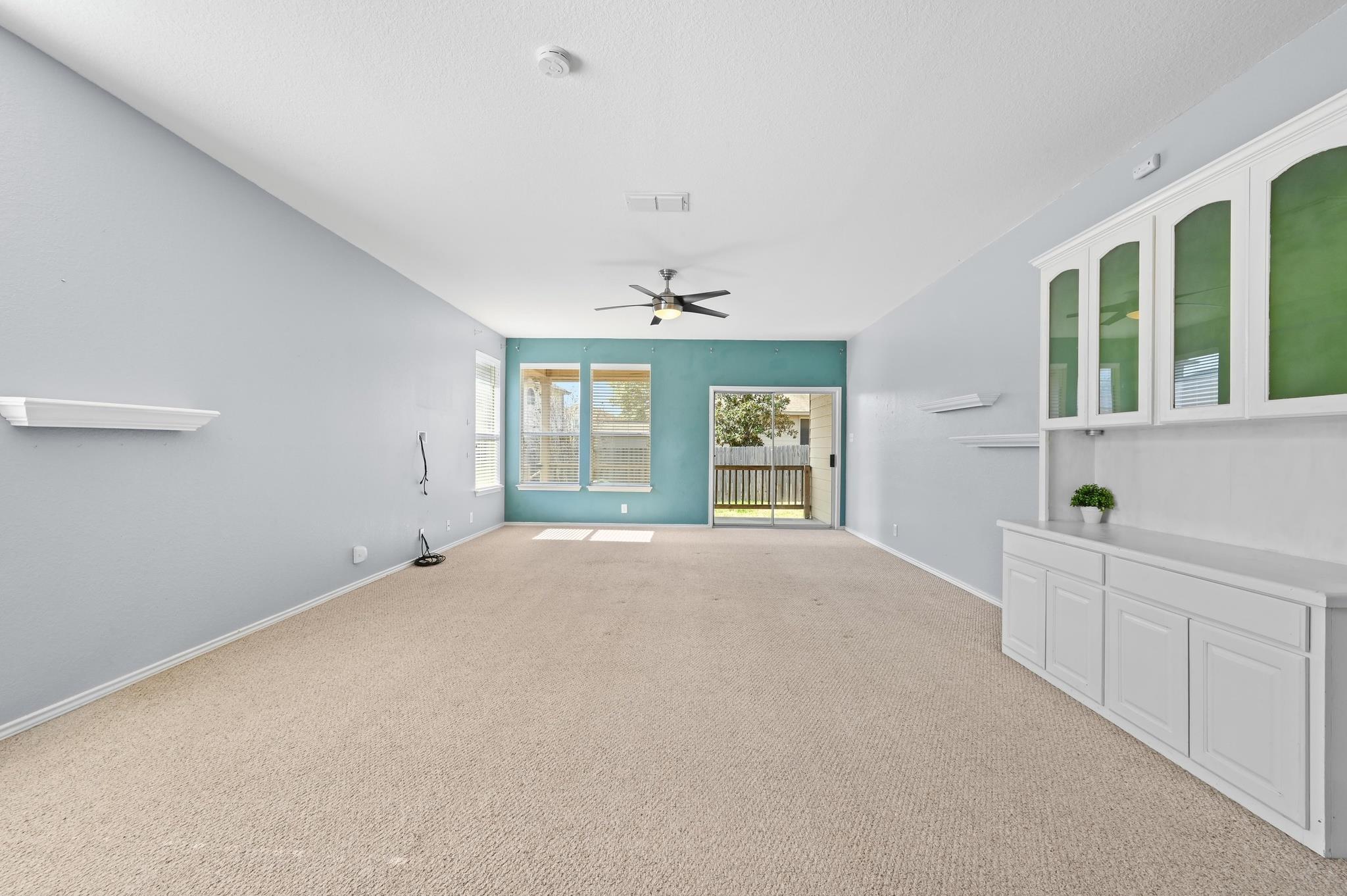 2434 Duval Dr, New Braunfels, TX 78130