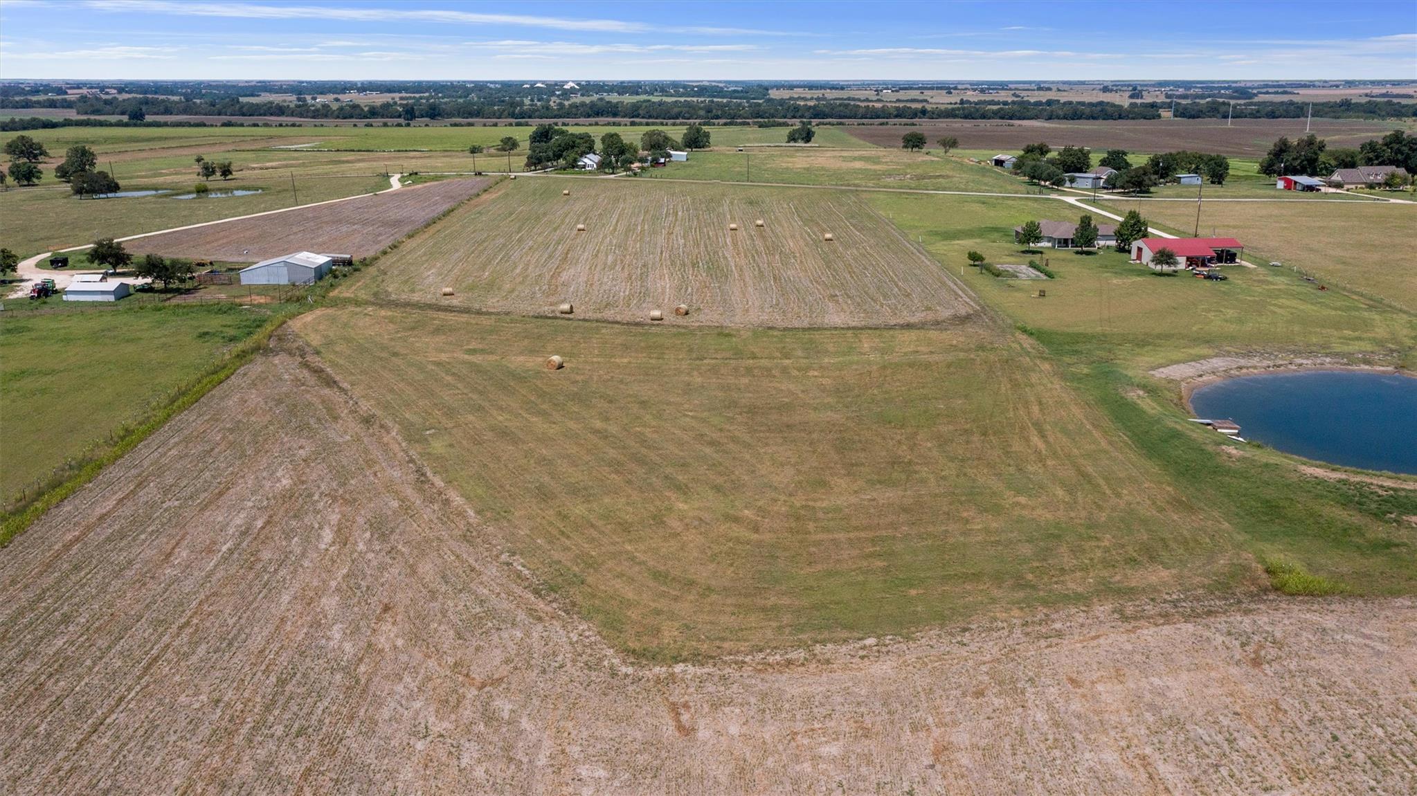 12473 County Road 440, Thorndale, TX 76577