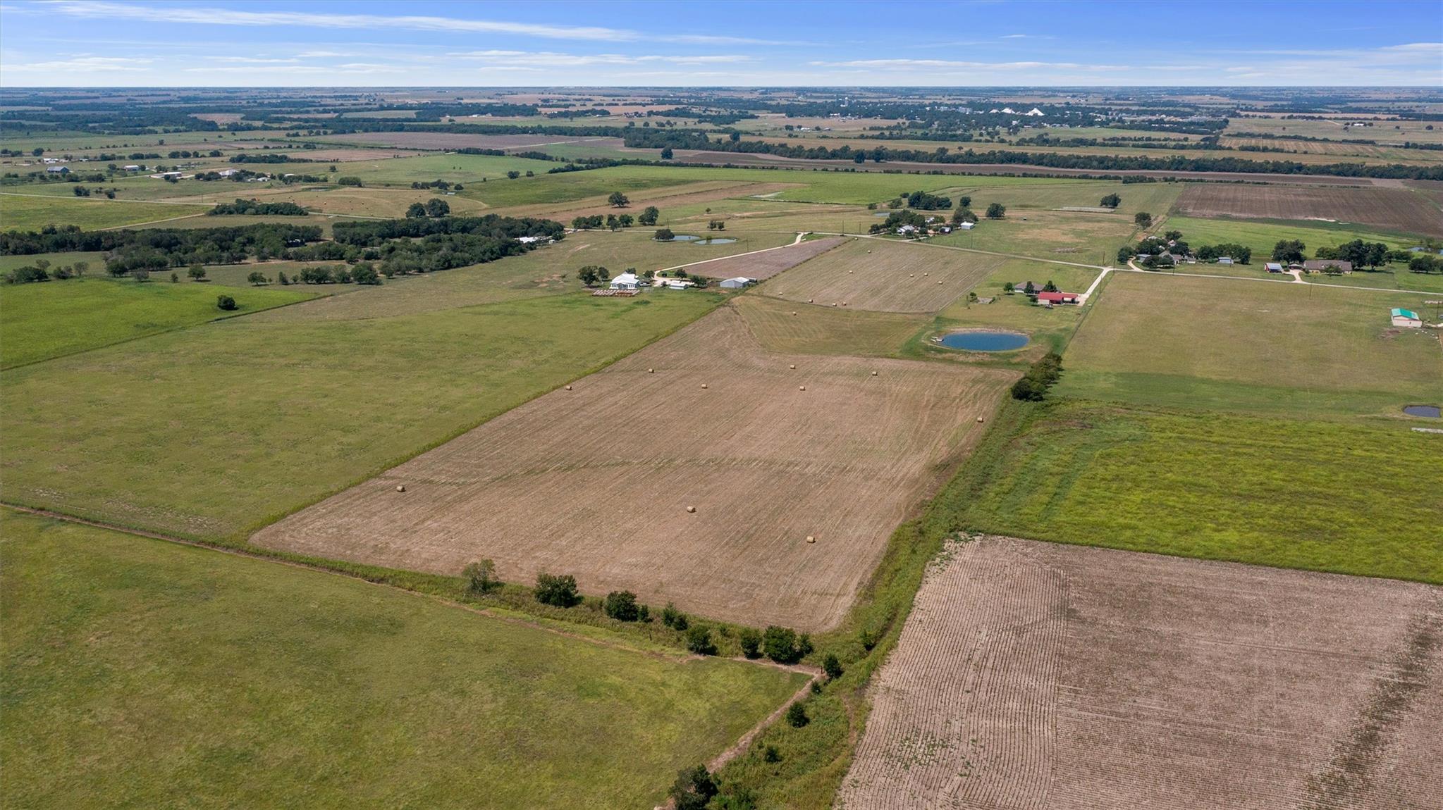 12473 County Road 440, Thorndale, TX 76577