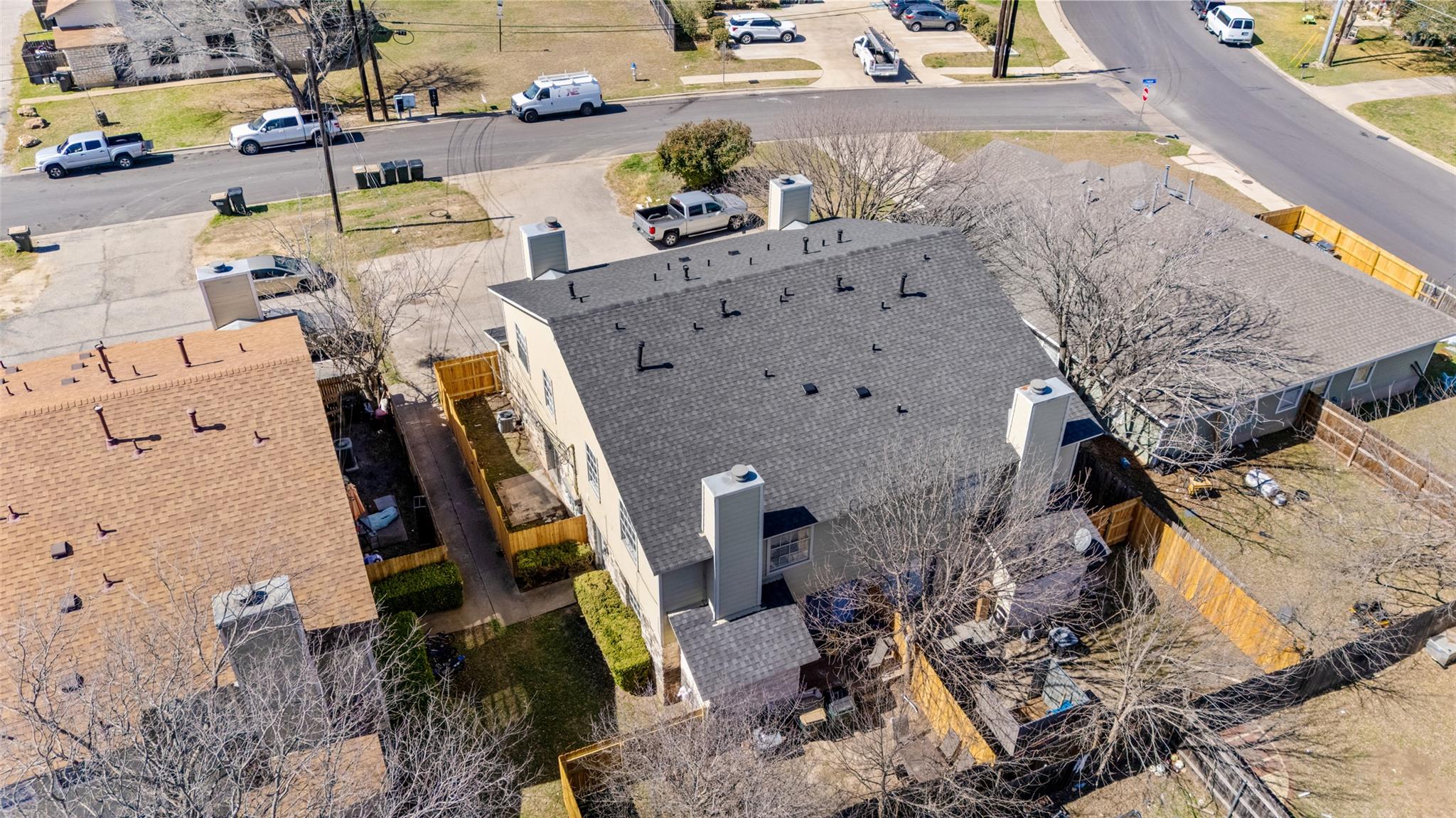 2203 Creekside Ln, Georgetown, TX 78626