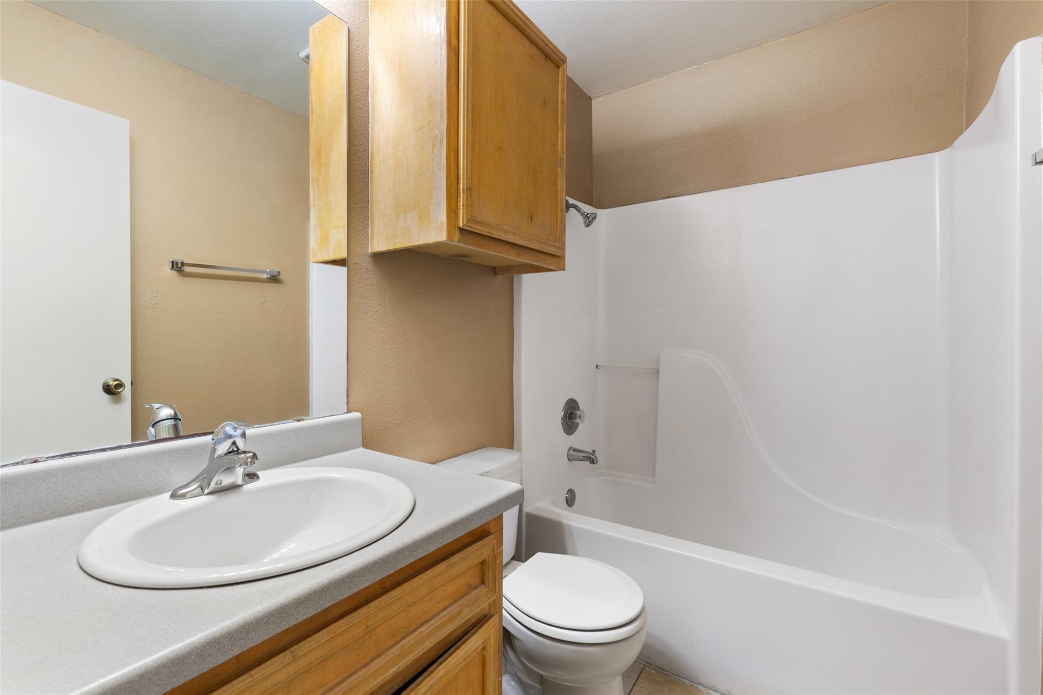 2203 Creekside Ln, Georgetown, TX 78626