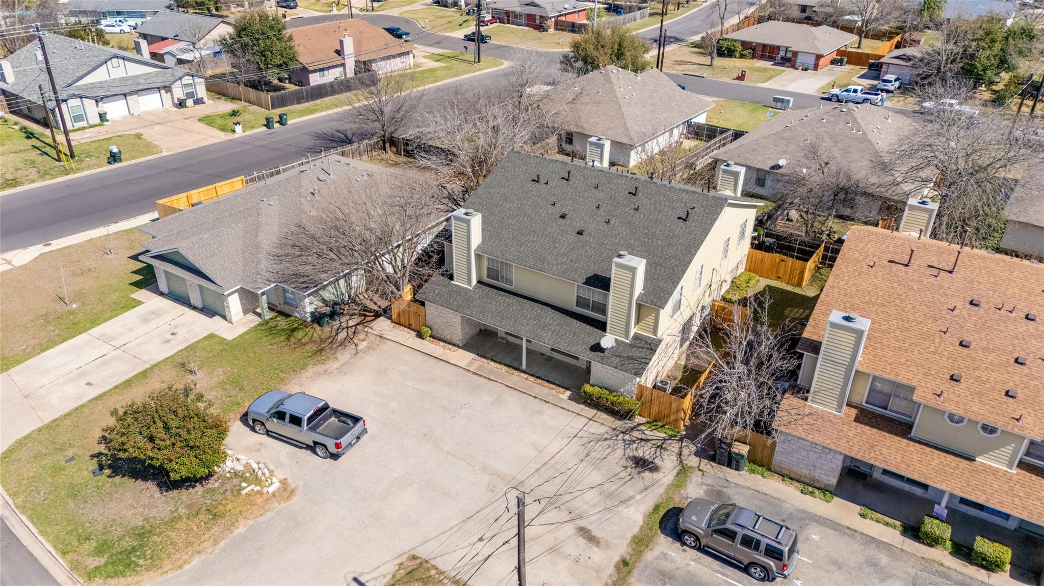 2203 Creekside Ln, Georgetown, TX 78626