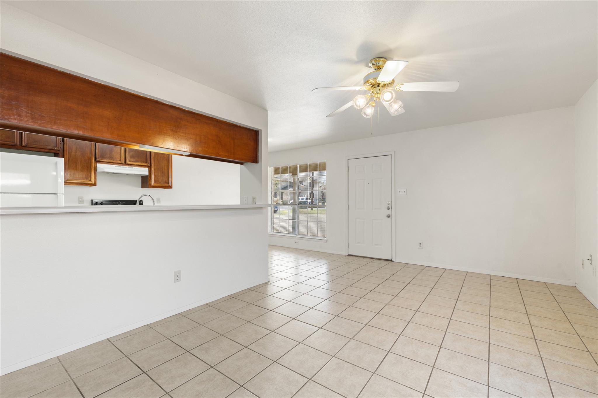 2203 Creekside Ln, Georgetown, TX 78626