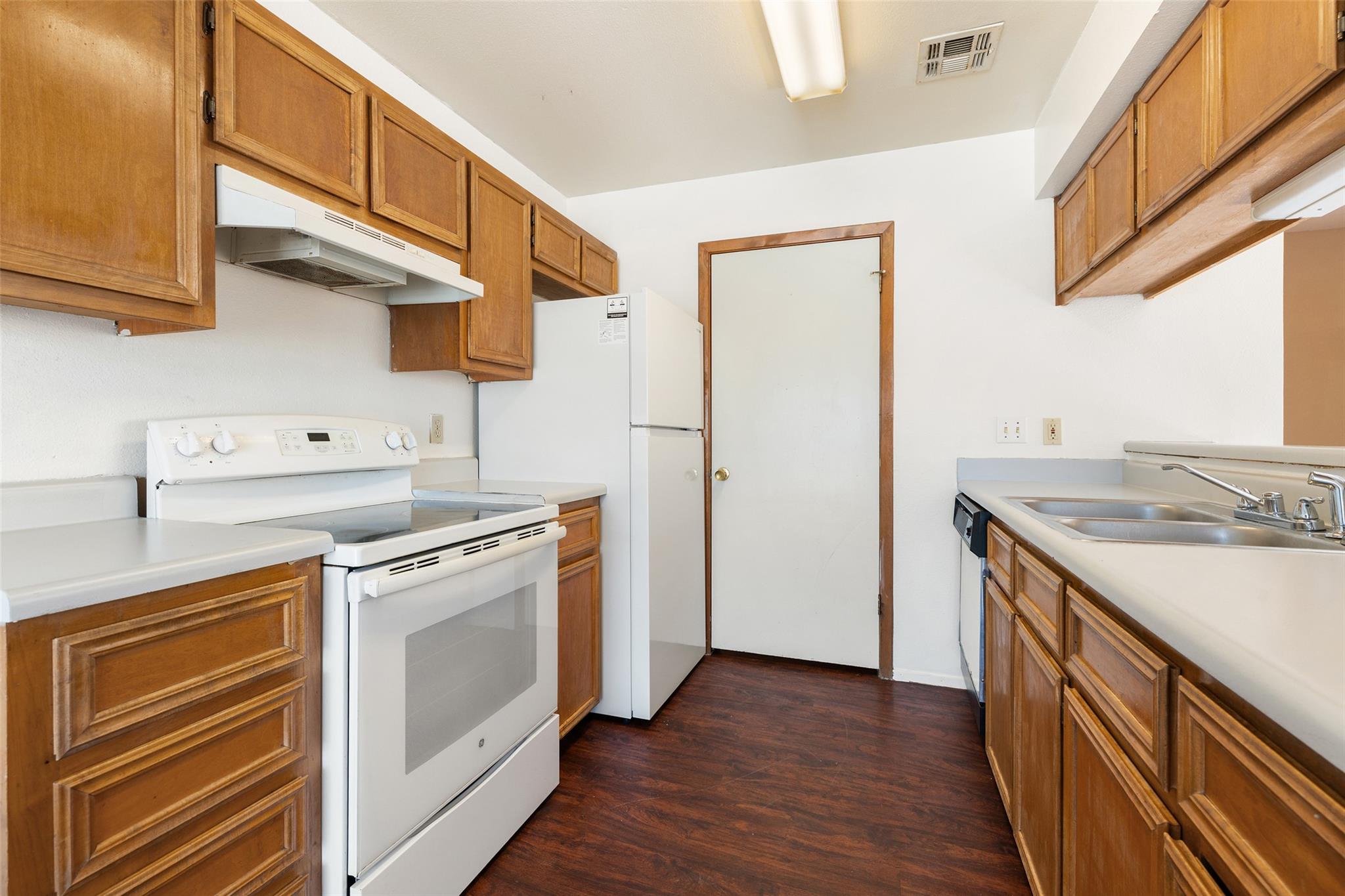 2203 Creekside Ln, Georgetown, TX 78626