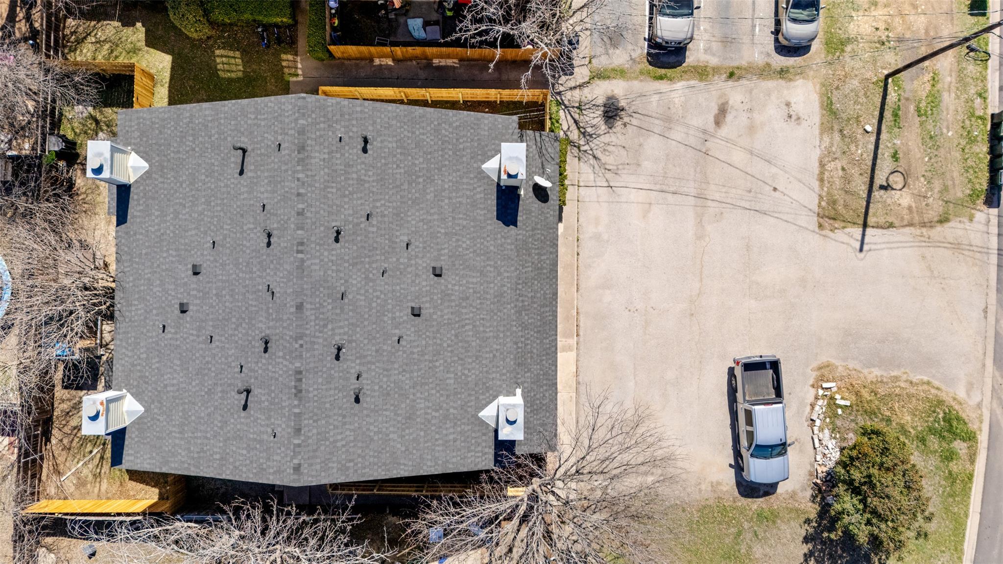 2203 Creekside Ln, Georgetown, TX 78626